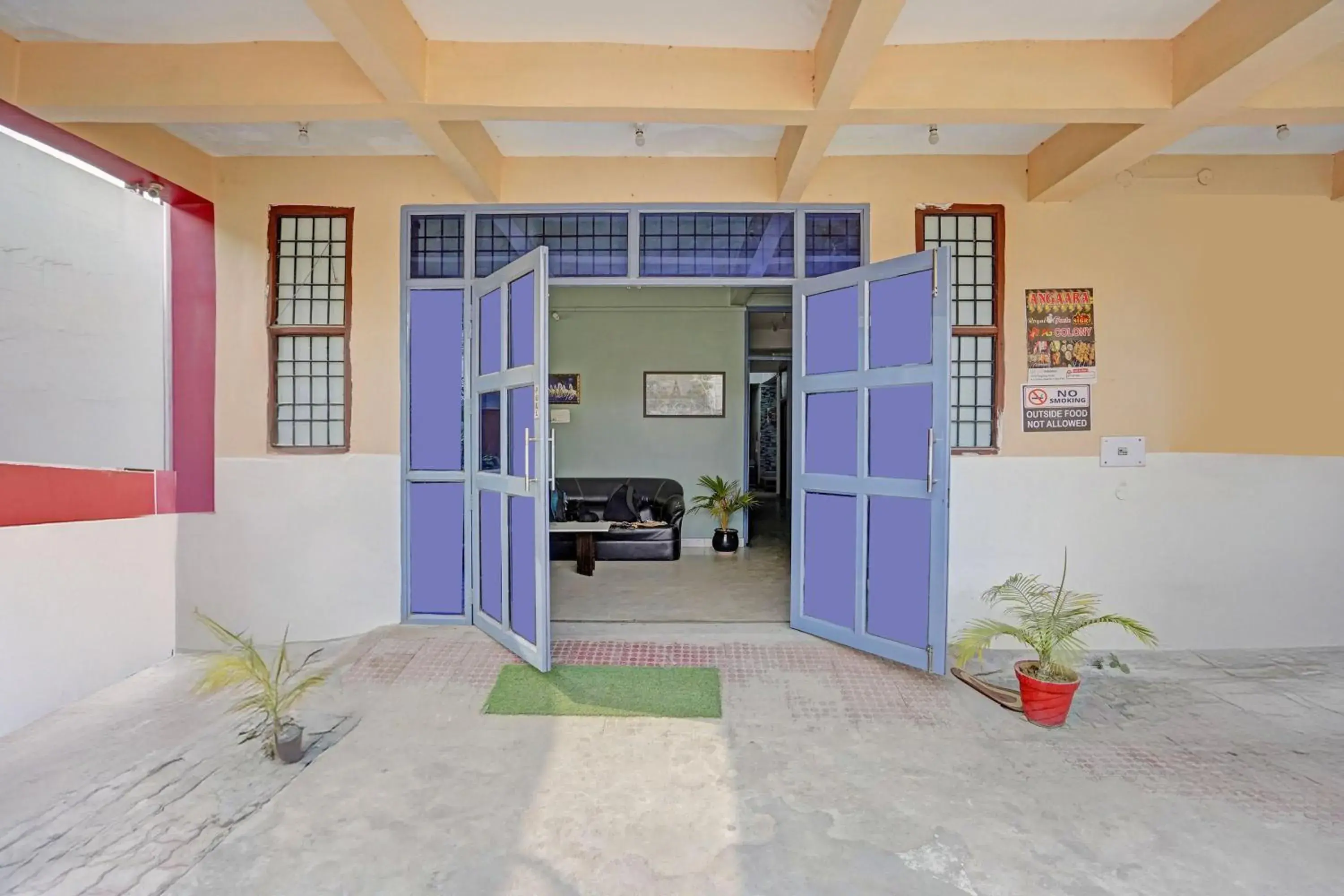 Facade/entrance in Super Hotel O AG Colony Park Patna Formerly Capital Pearl Facade/entrance in Super Hotel O AG Colony Park Patna Formerly Capital Pearl