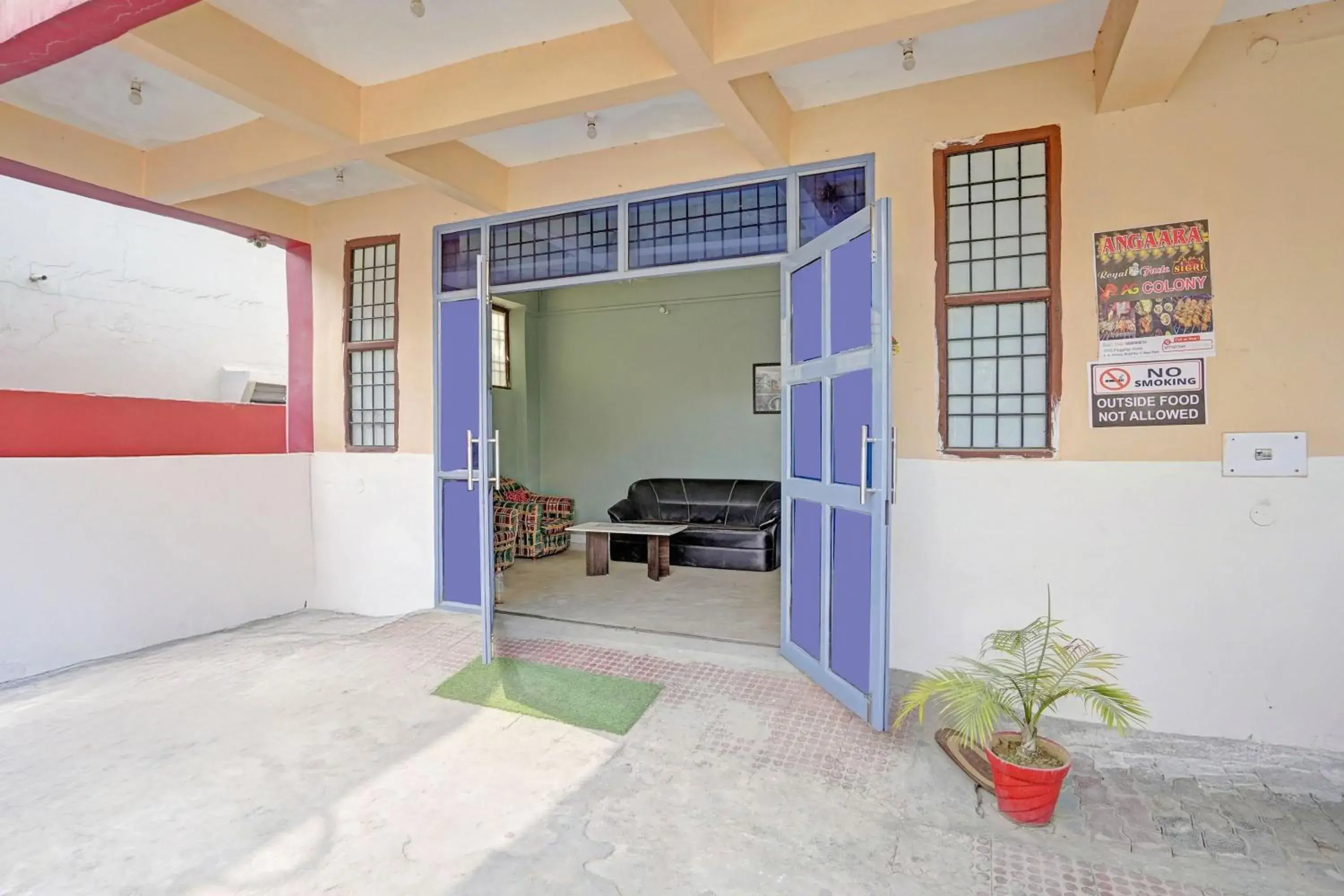 Facade/entrance in Super Hotel O AG Colony Park Patna Formerly Capital Pearl Facade/entrance in Super Hotel O AG Colony Park Patna Formerly Capital Pearl