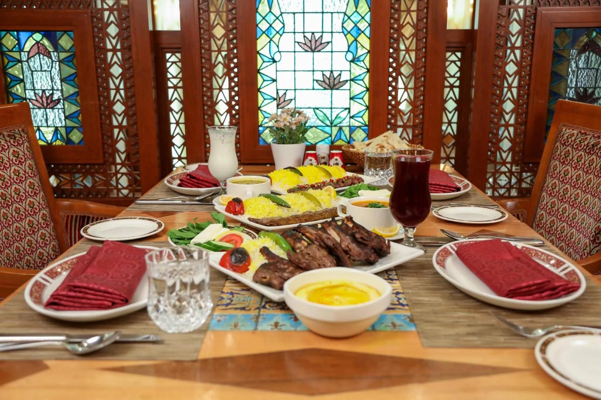 Restaurant/places to eat in Holiday Inn Kuwait Al Thuraya City by IHG