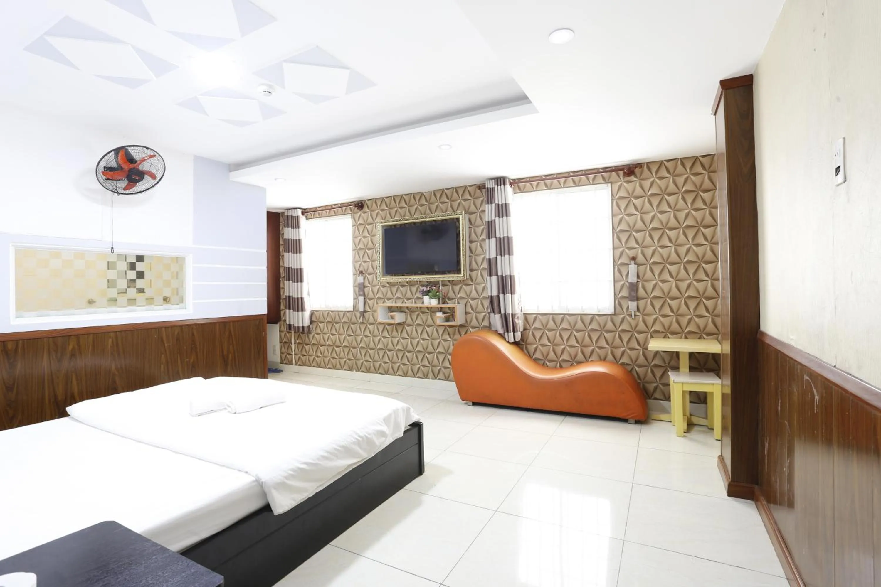 Bedroom, Bed in Avatar Hotel