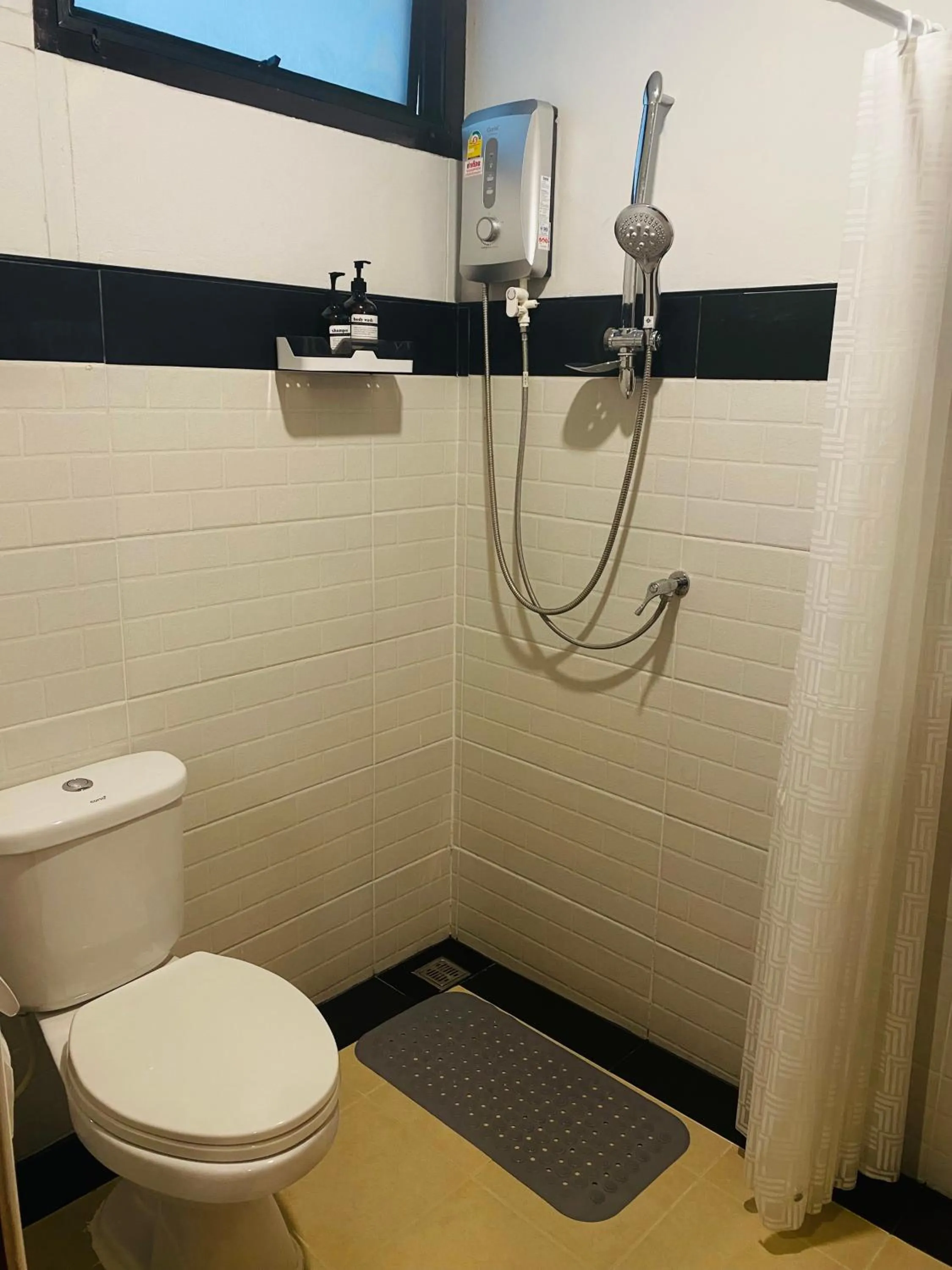 Shower in Chern Chiangmai Boutique Hotel