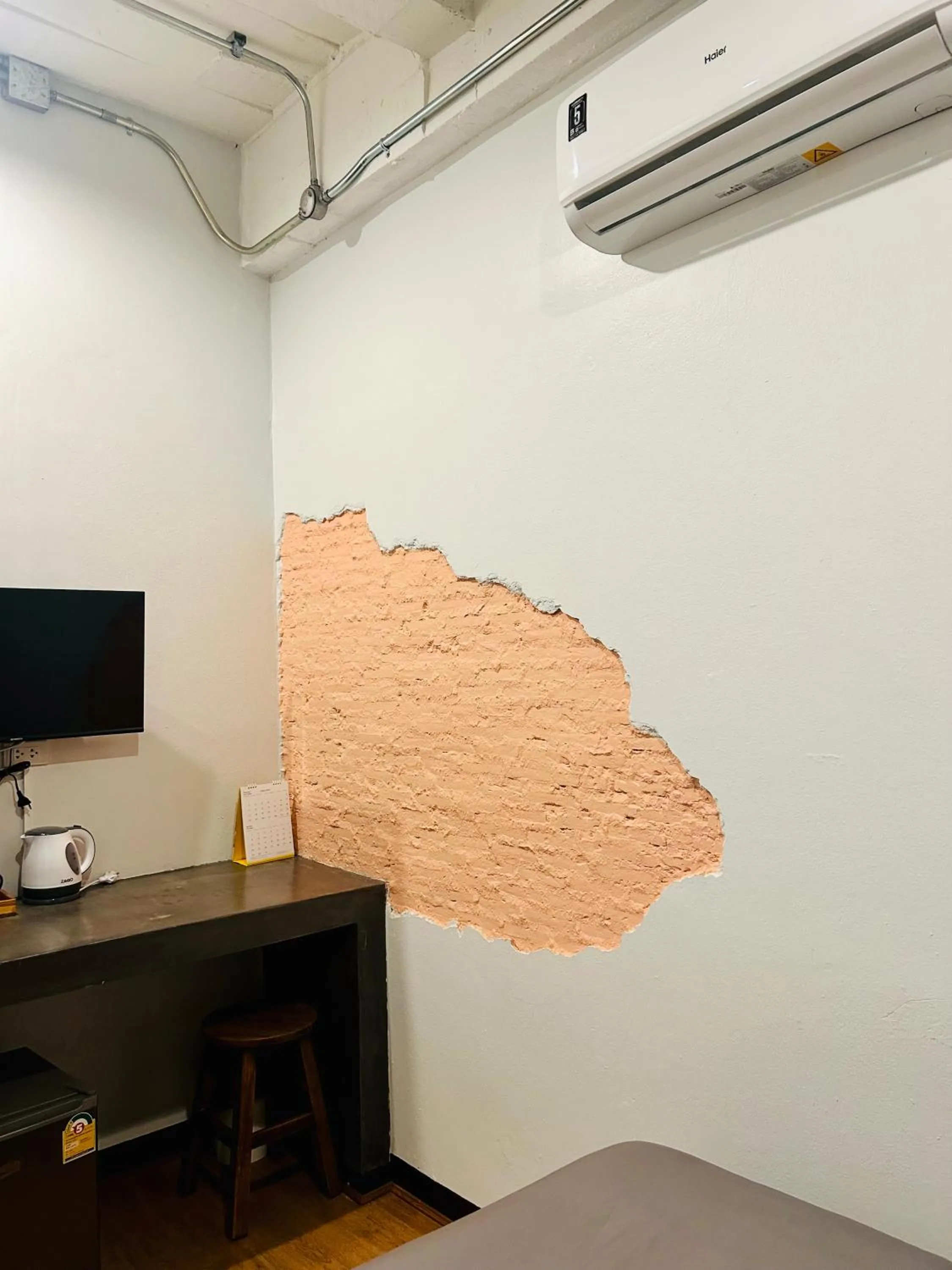 TV and multimedia in Chern Chiangmai Boutique Hotel