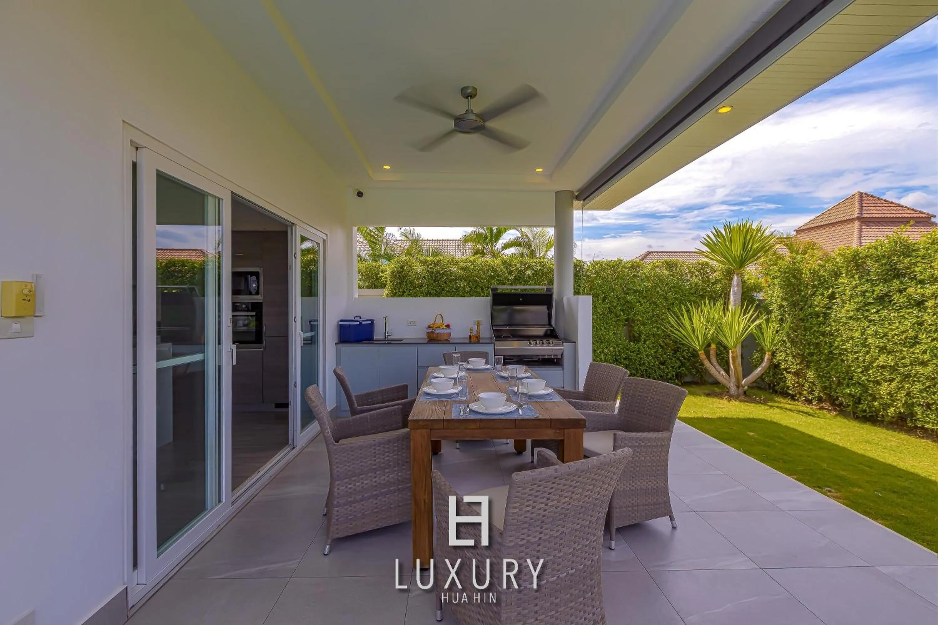 Modern 3 Bedroom Private Pool Villa - MP67