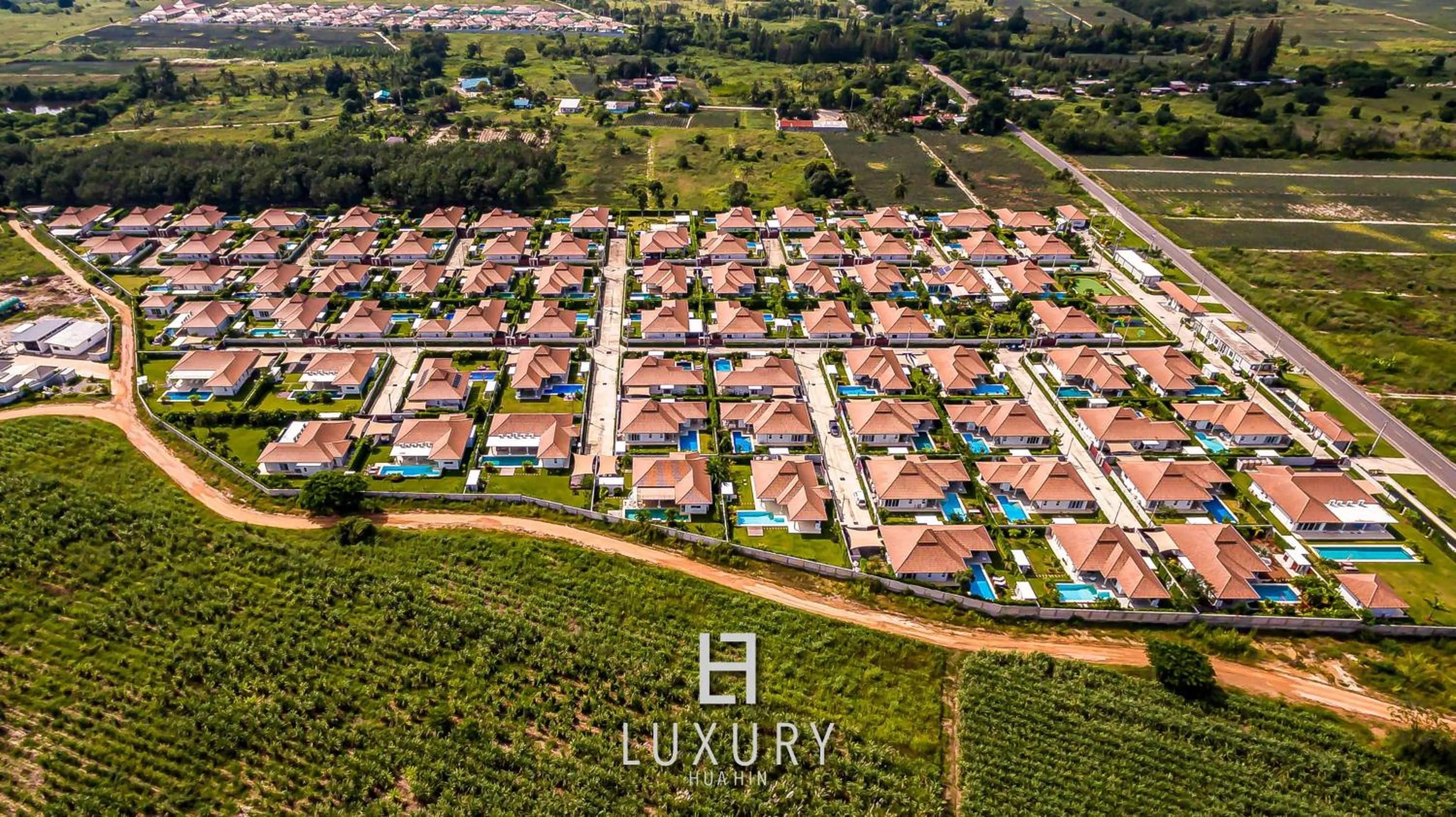 Modern 3 Bedroom Private Pool Villa - MP67