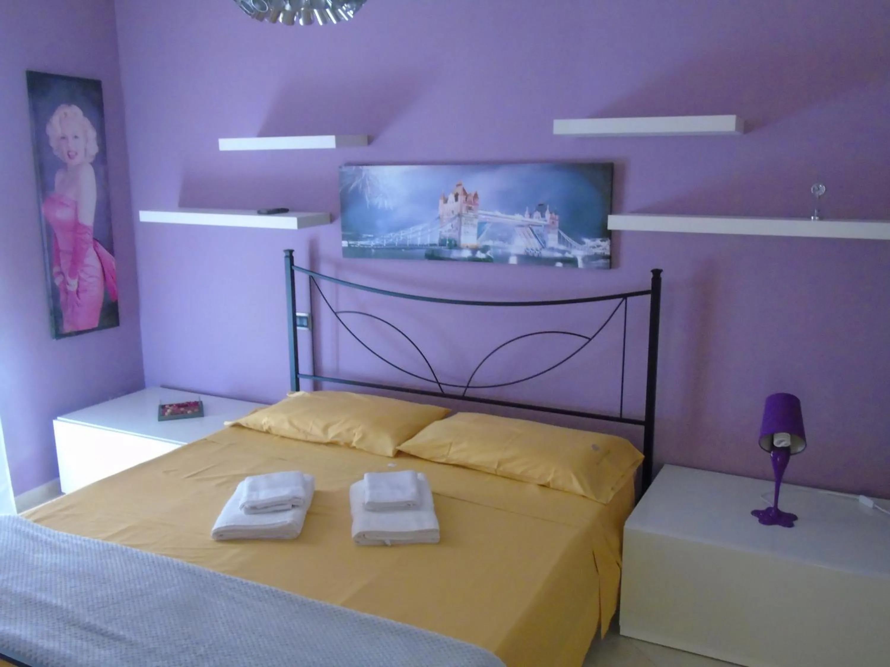 Bedroom, Bed in Villa Graziosa