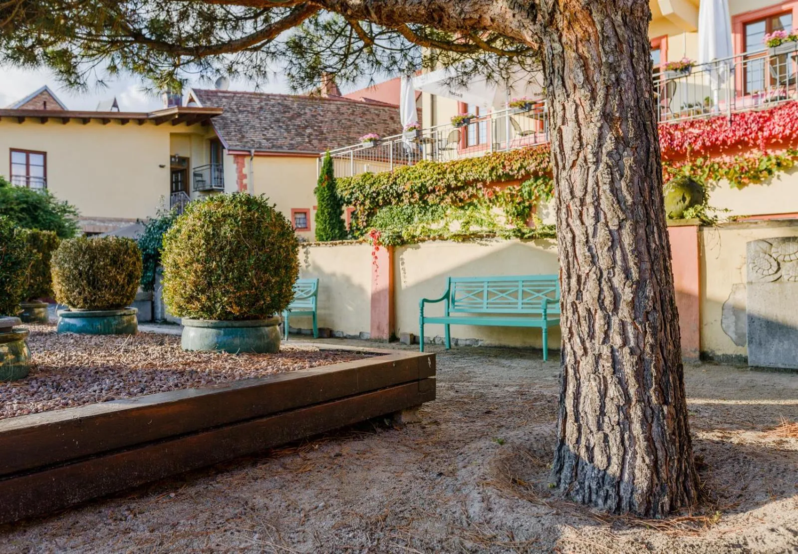 Property building in Hotel Kollektur