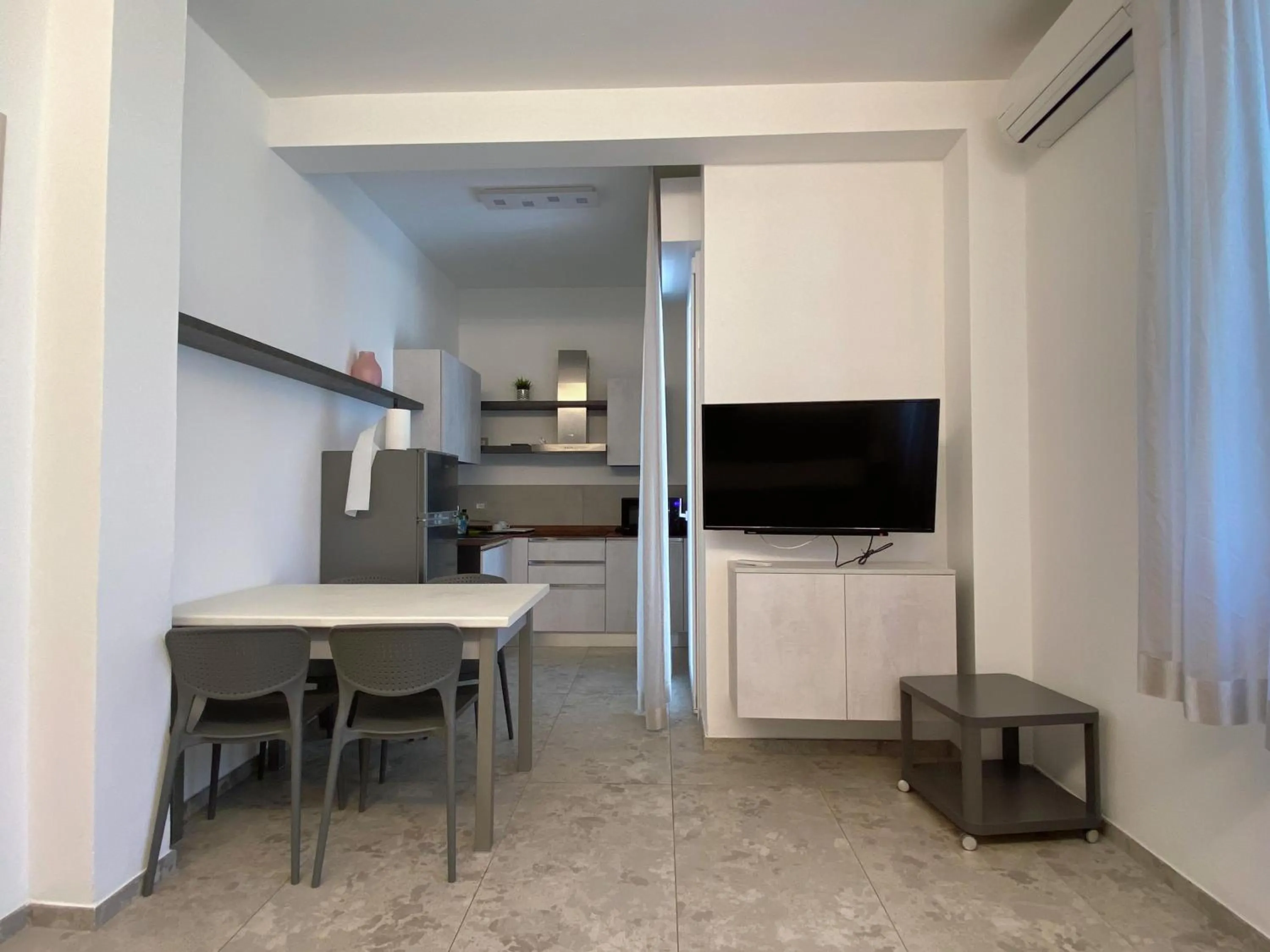 TV and multimedia in Hotel Residence Ponente