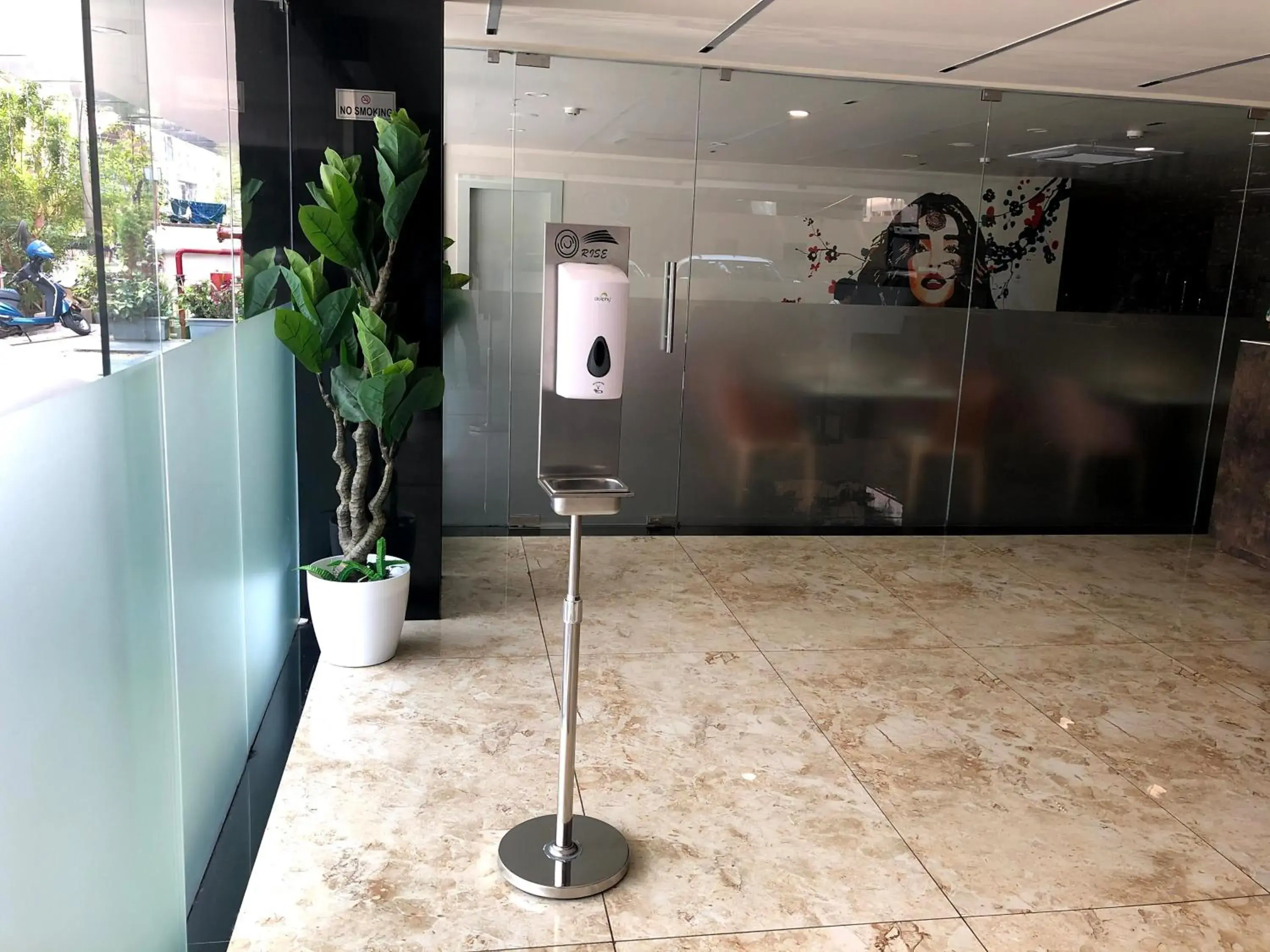 Lobby or reception in Hotel Vdara Lobby or reception in Hotel Vdara