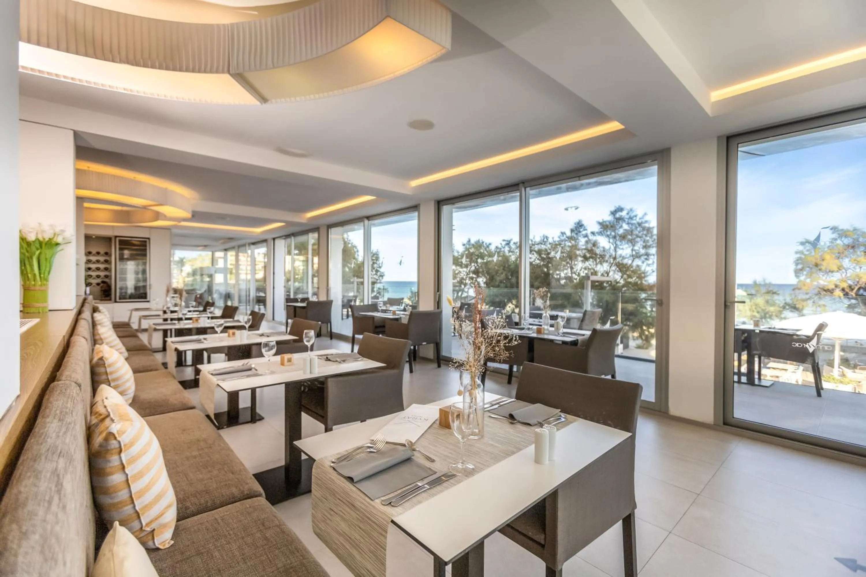 Restaurant/places to eat in Kyrat Amarac - Adults Only