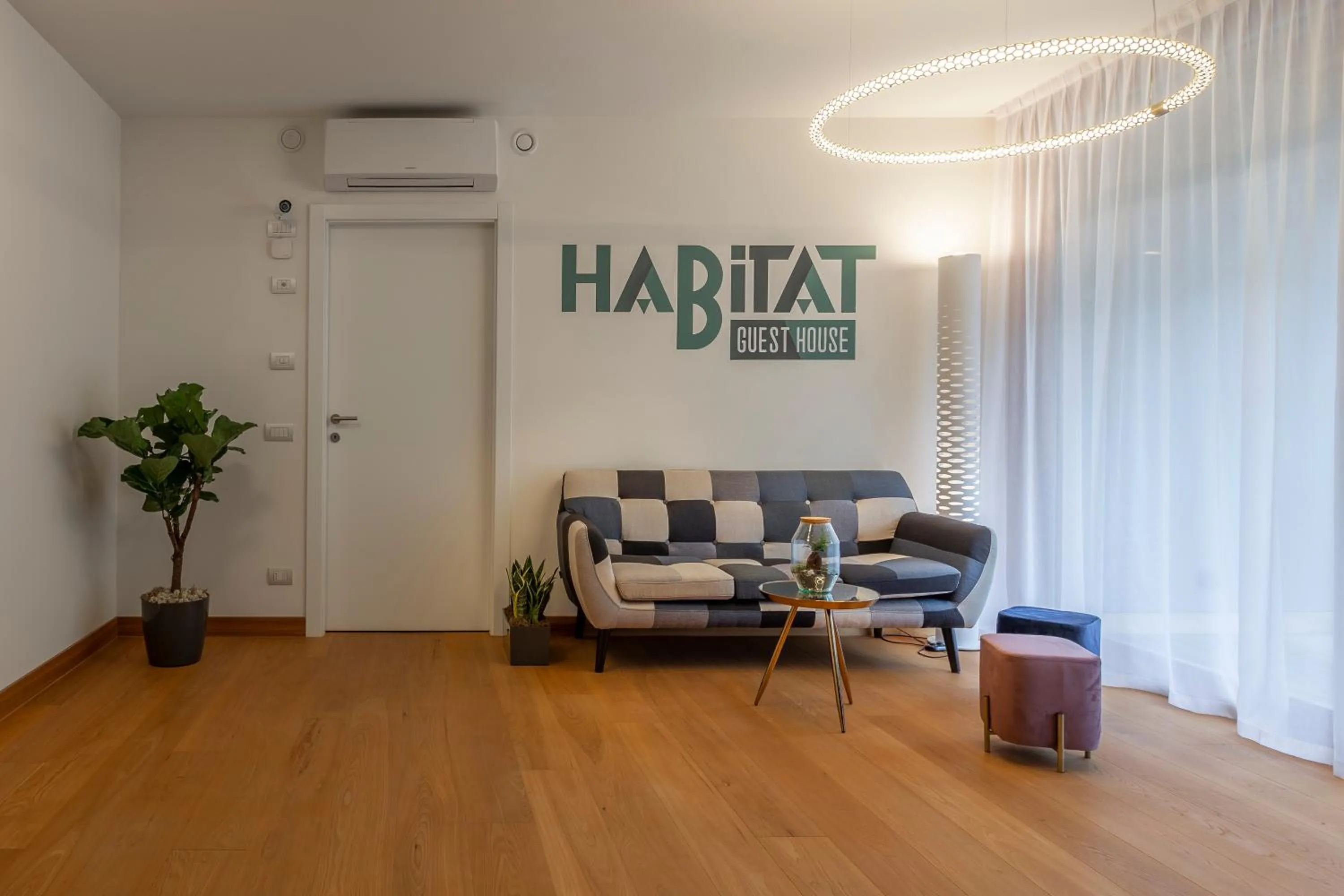 Lobby or reception in Habitat Guest House