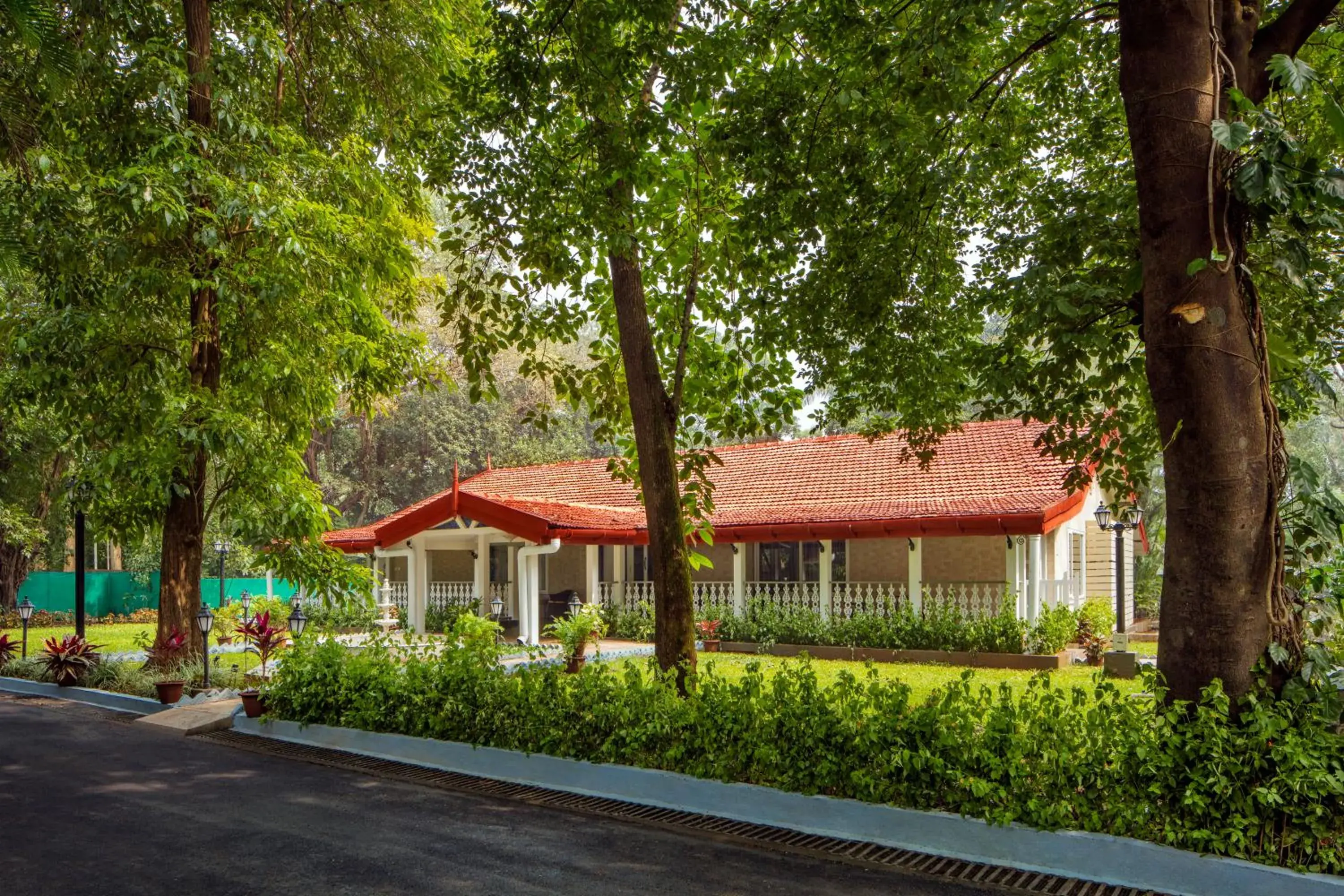 Property building in amã Stays & Sluice House Lonavala Property building in amã Stays & Sluice House Lonavala