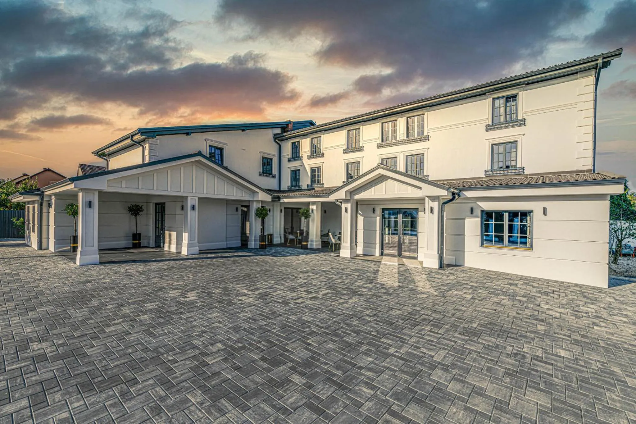 Property building in HOTEL BOUTIQUE DONNA ANNA