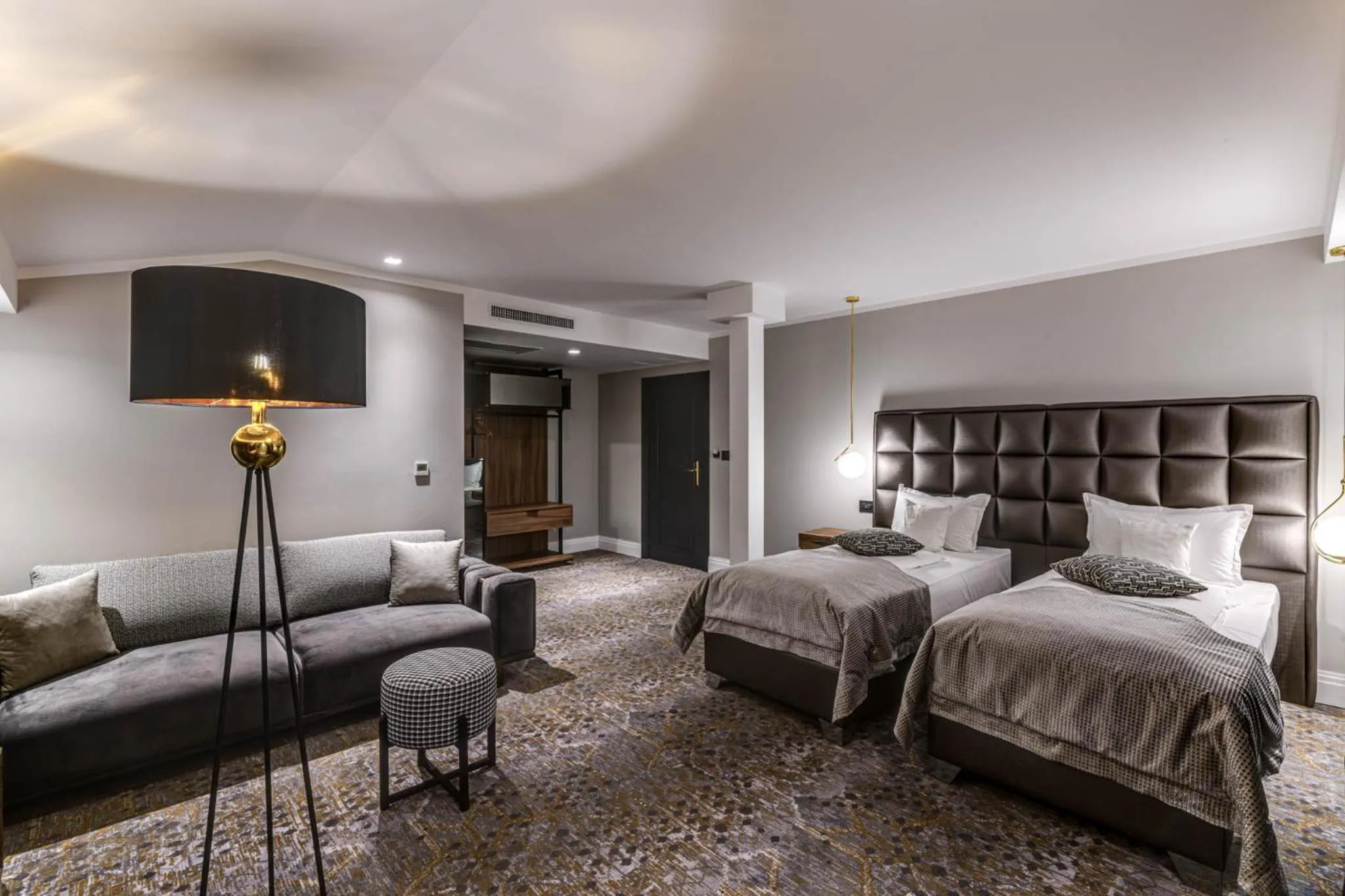 Bed in HOTEL BOUTIQUE DONNA ANNA