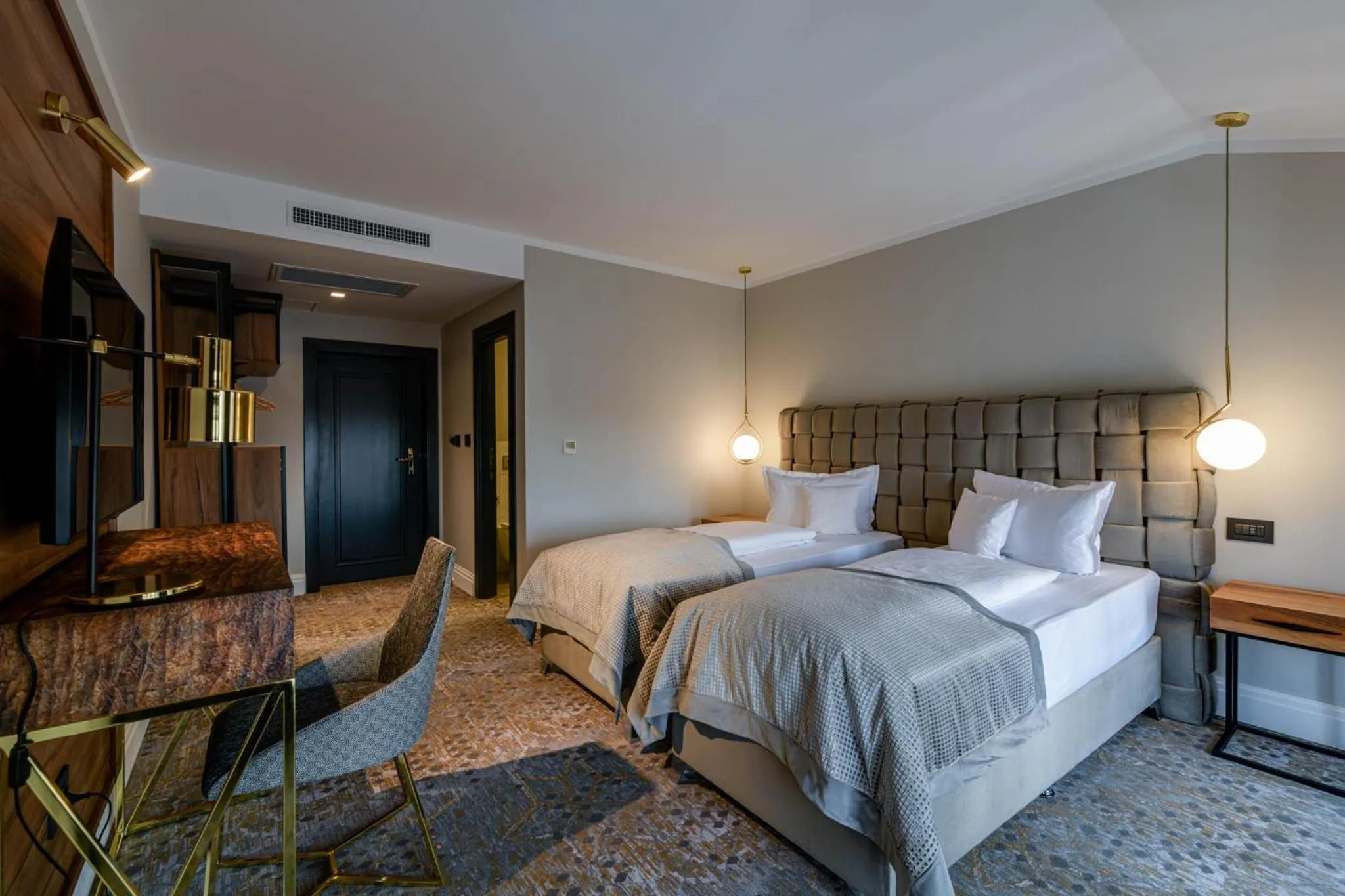 Bed in HOTEL BOUTIQUE DONNA ANNA