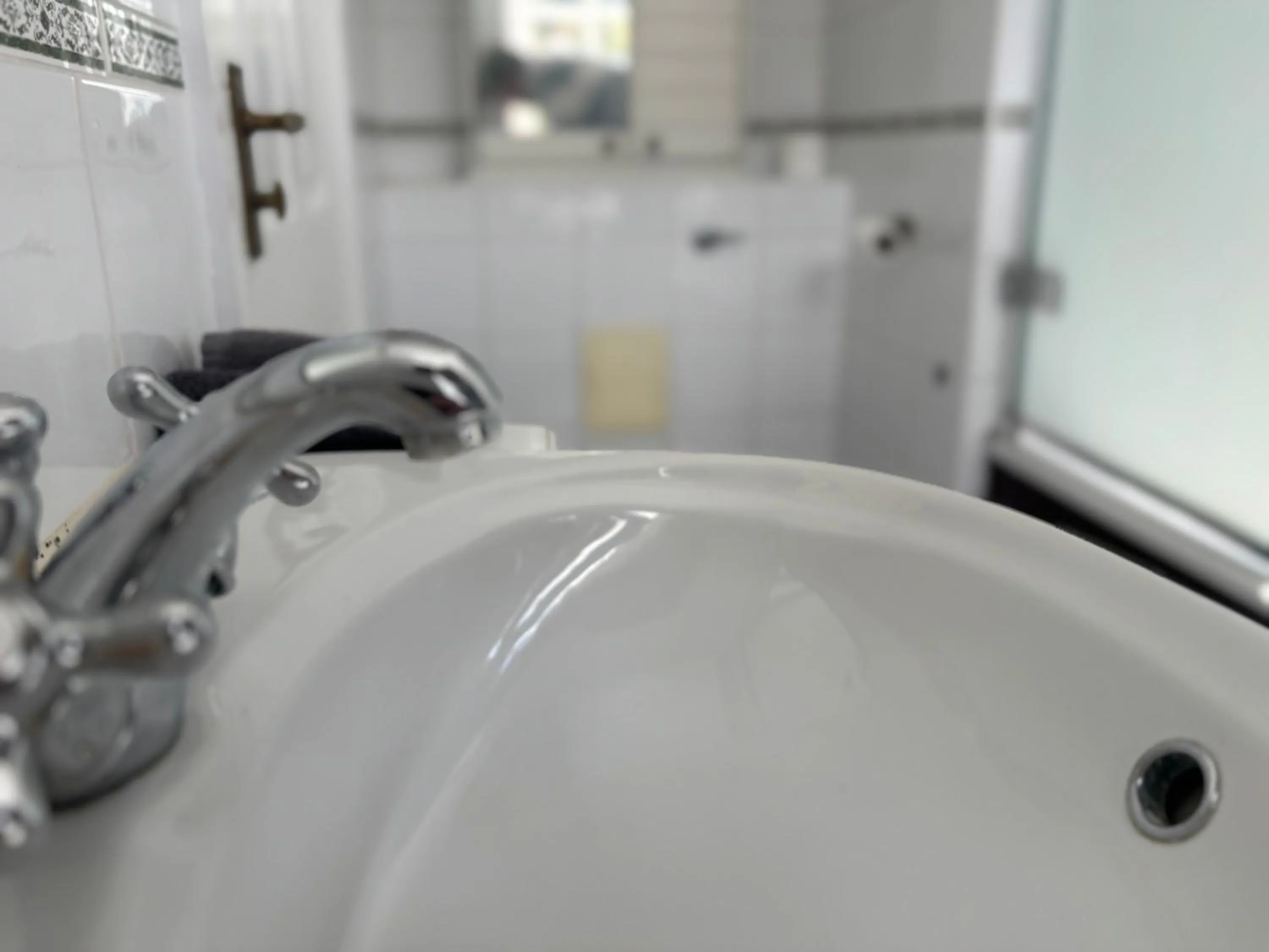 Bathroom in Three Tuns Ashwell