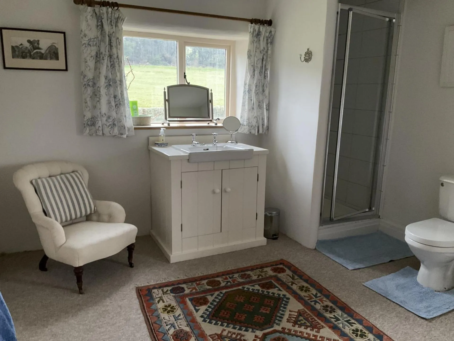 Bathroom in Loadbrook Cottages