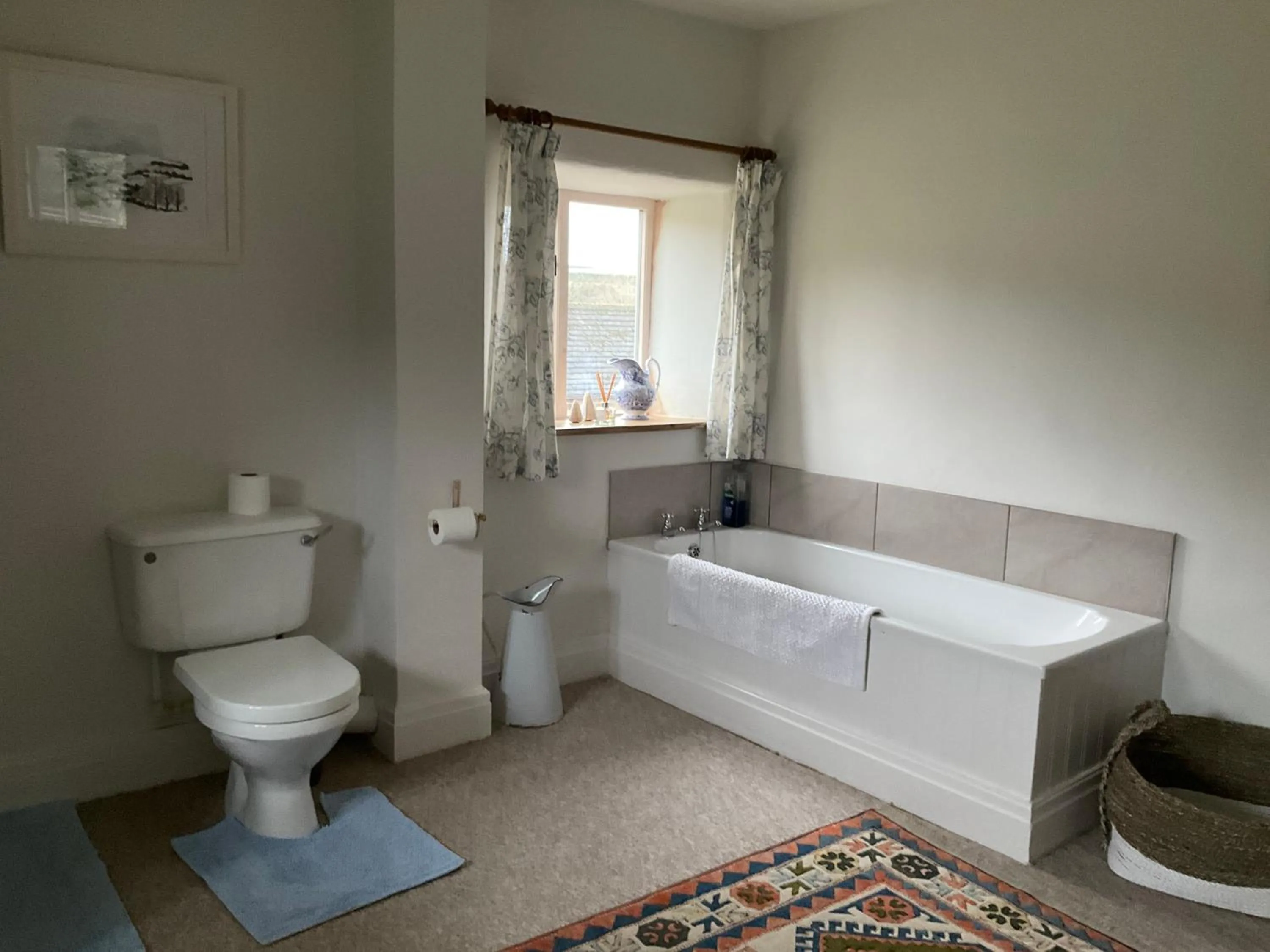 Bathroom in Loadbrook Cottages