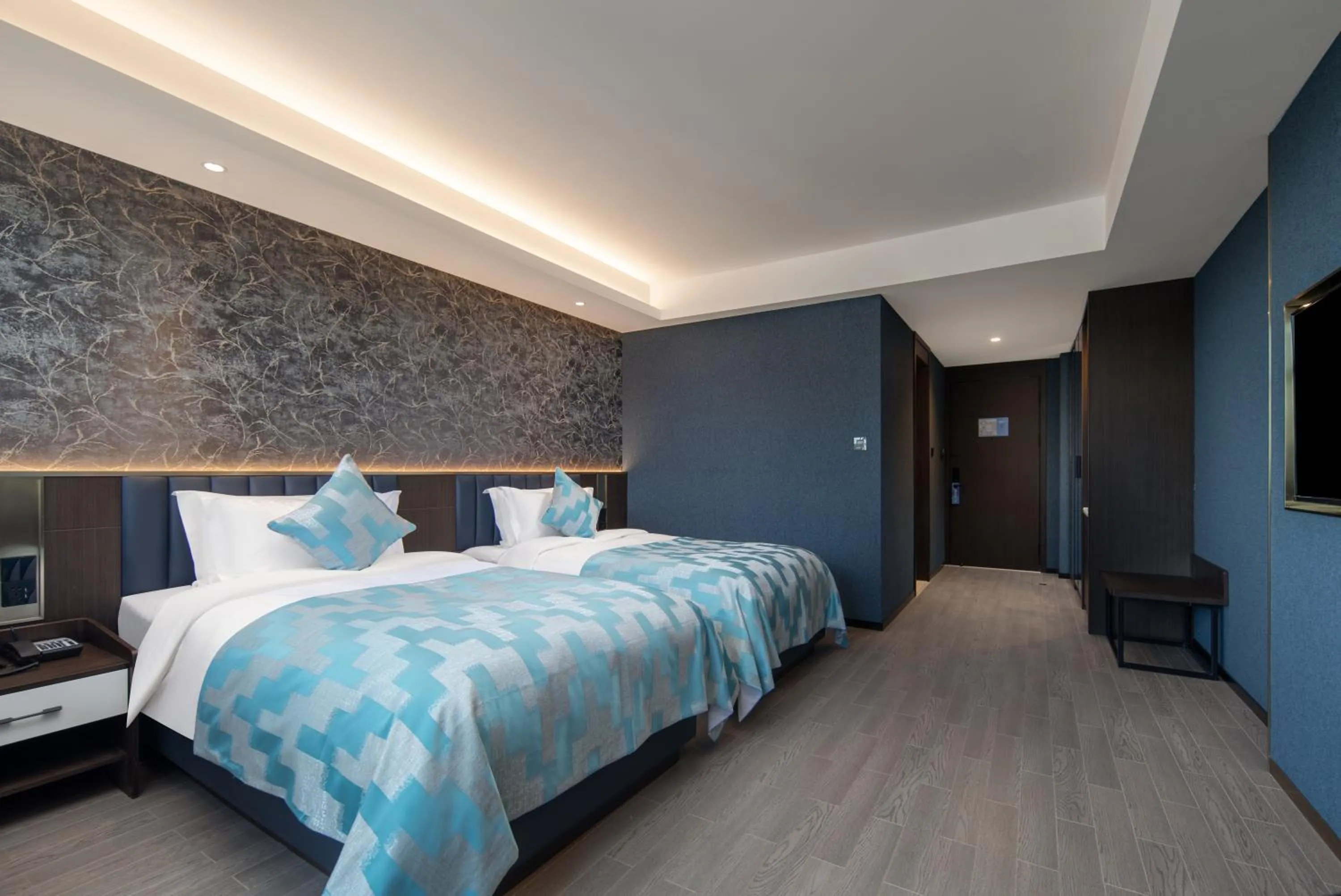 Bed in Dijing Hotel Shanghai