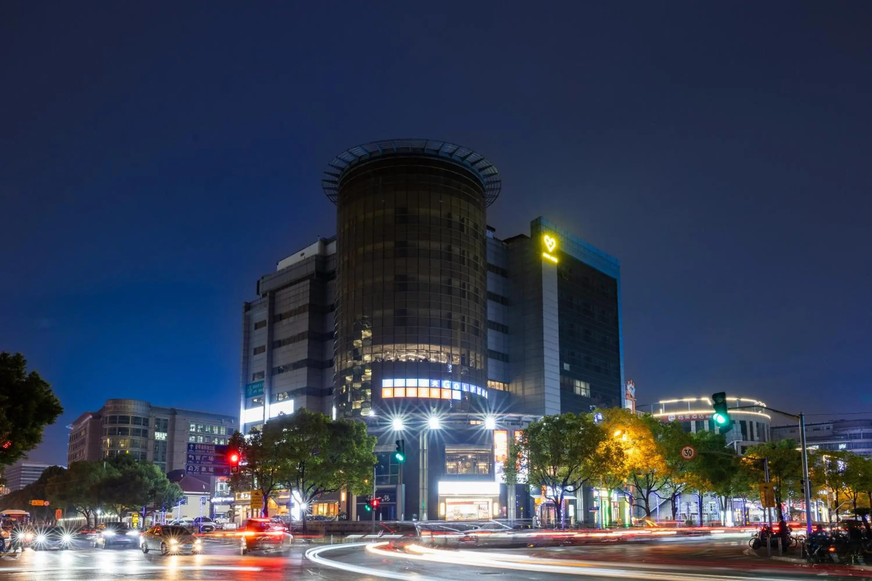 Property building in Dijing Hotel Shanghai Property building in Dijing Hotel Shanghai