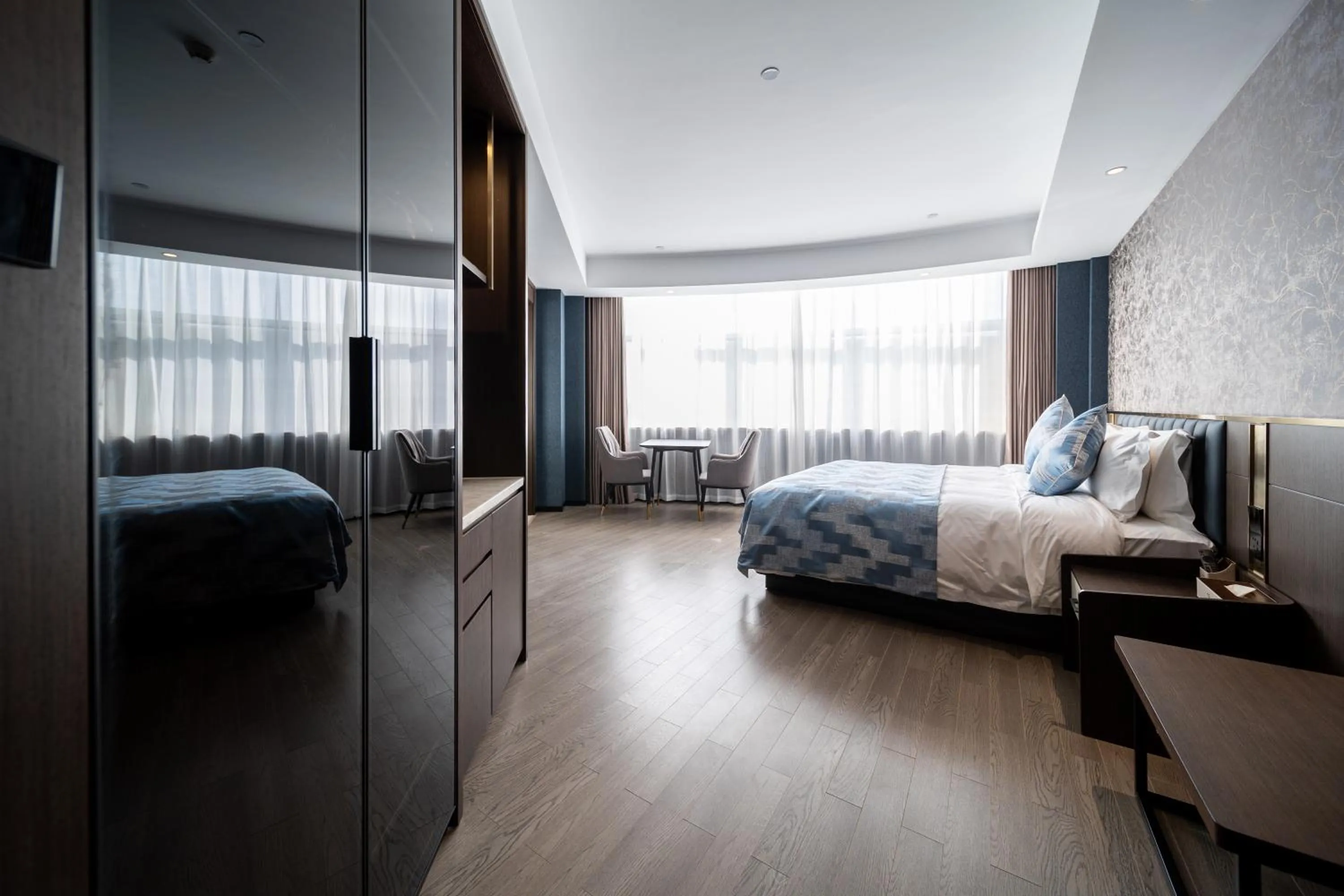 Bed in Dijing Hotel Shanghai