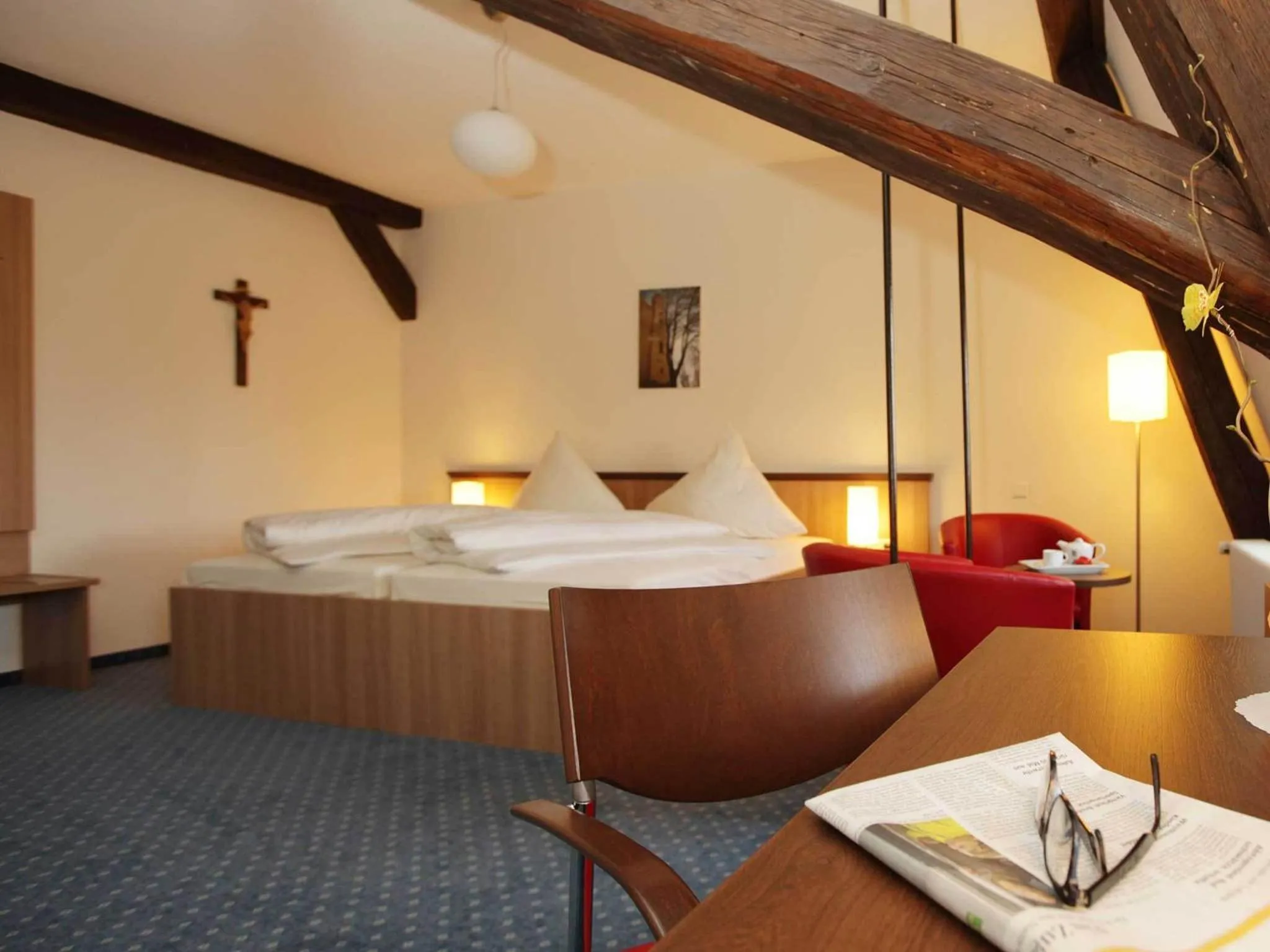 Photo of the whole room, Bed in Tagungshaus Schönenberg