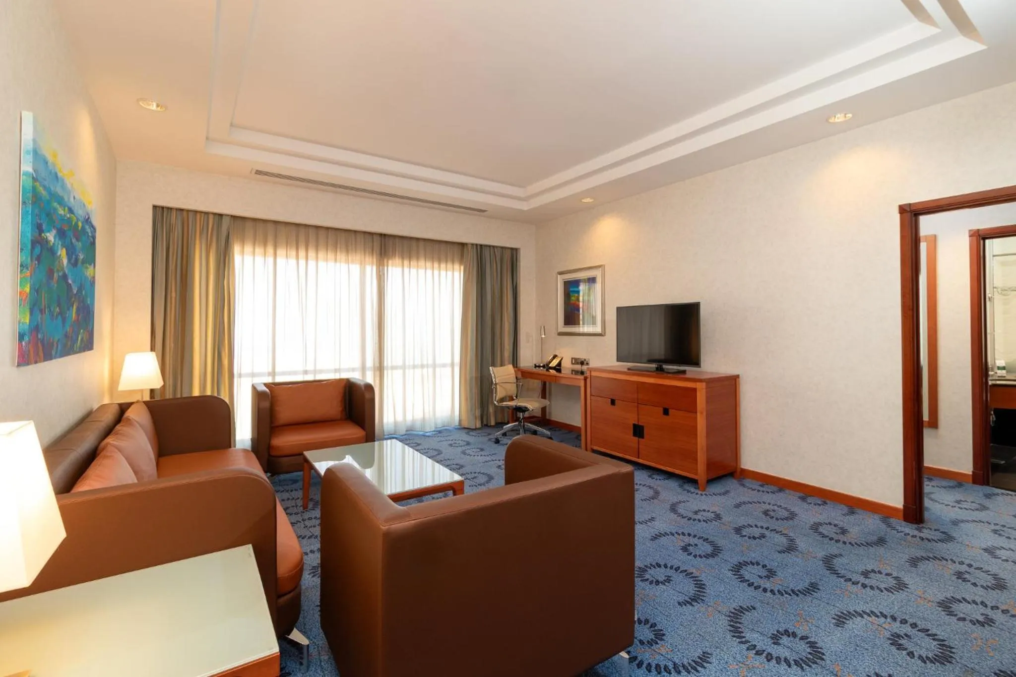 Photo of the whole room in Holiday Inn Kuwait by IHG