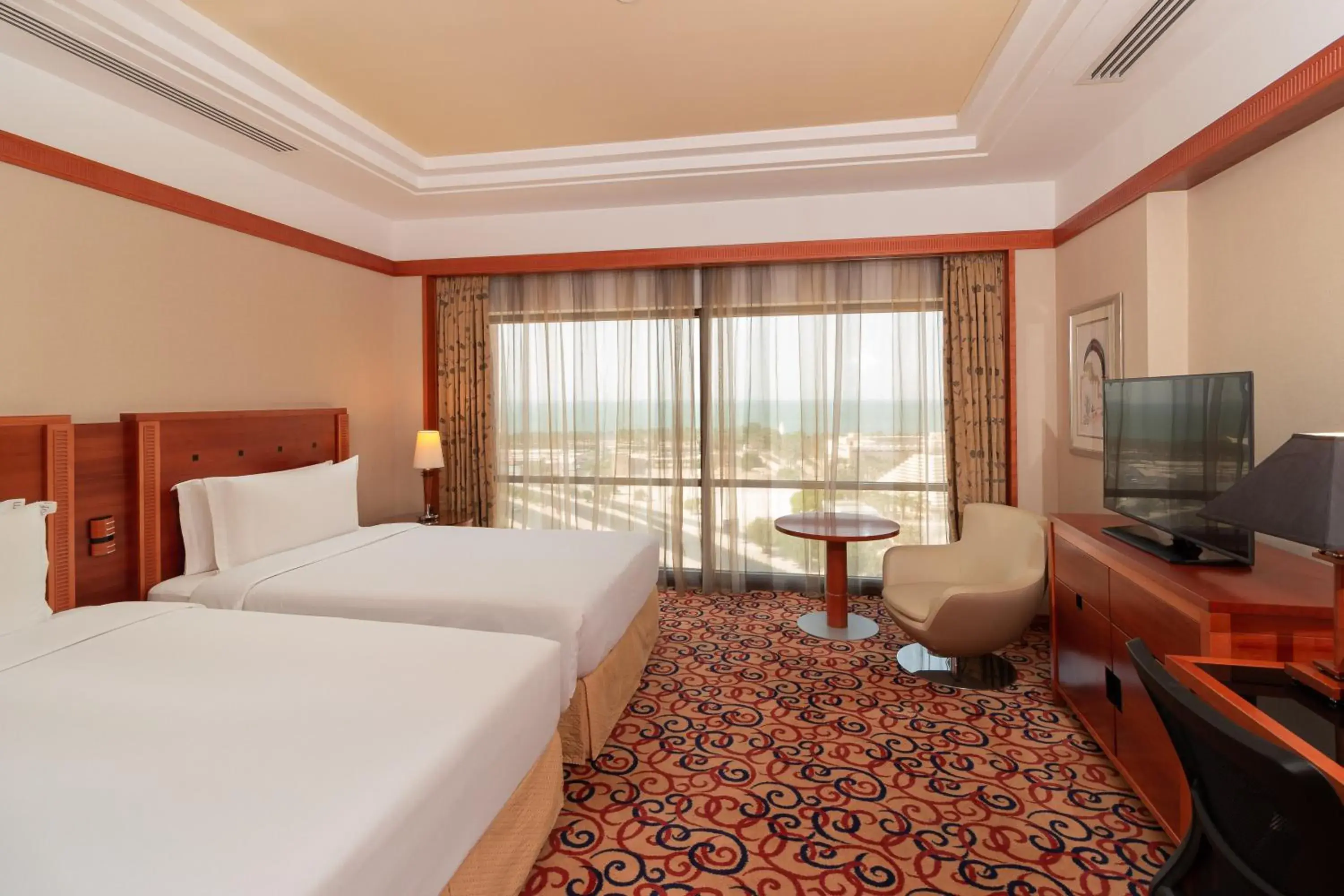Premium Twin Room with Lounge Access in Holiday Inn Kuwait by IHG Premium Twin Room with Lounge Access in Holiday Inn Kuwait by IHG