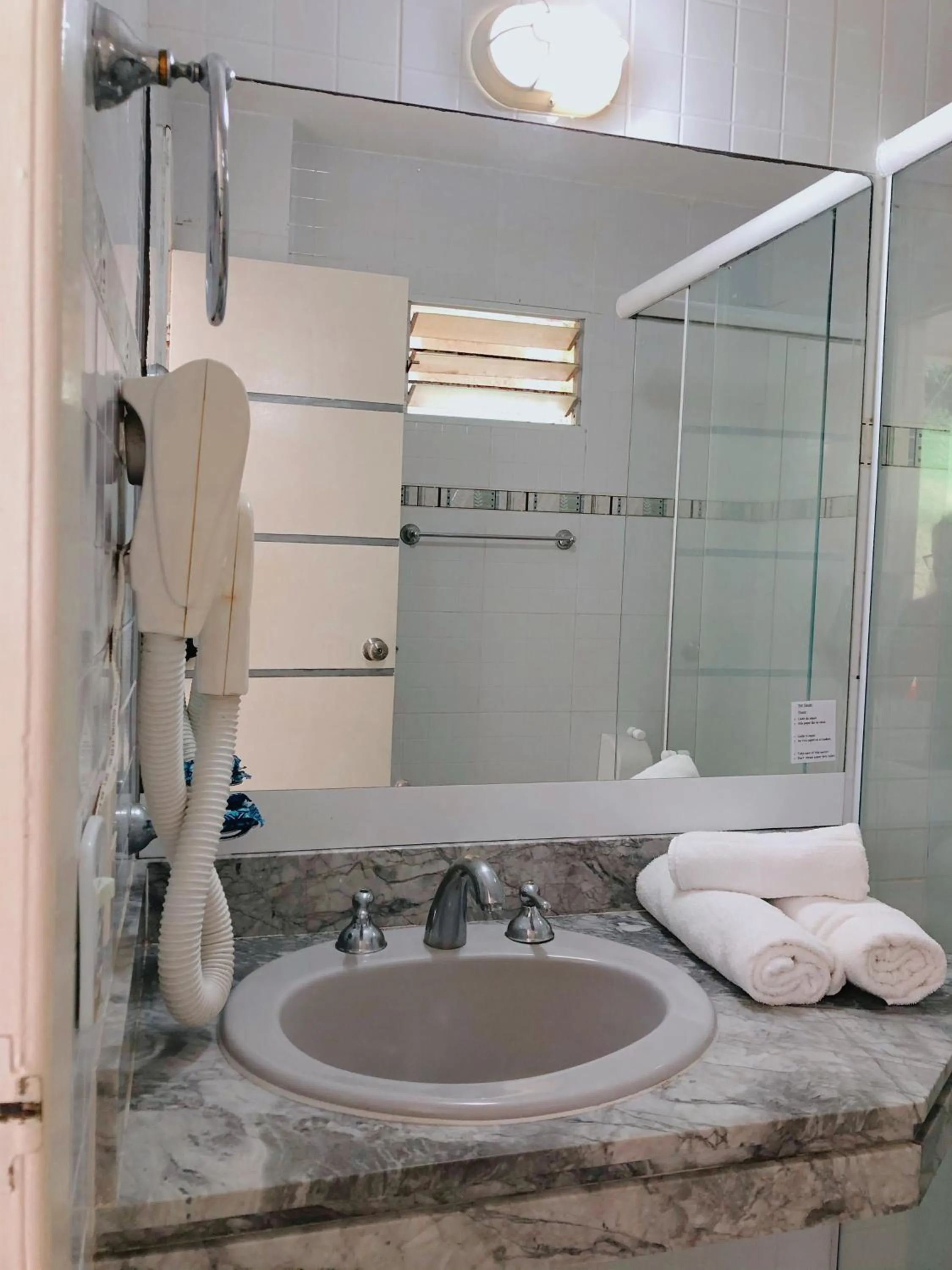 Bathroom in Porto Almar Búzios