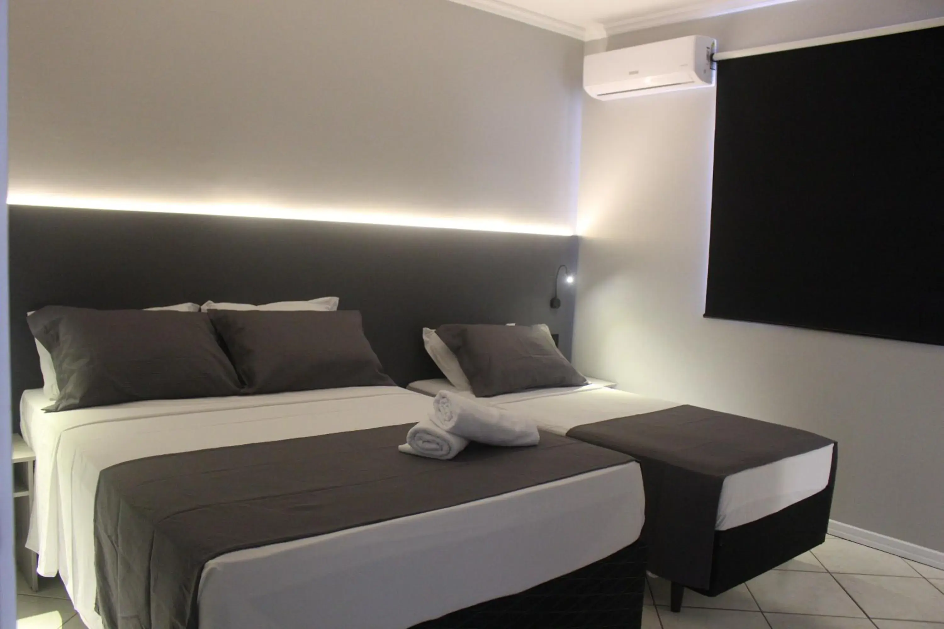 Triple Room in Hotel Di Sica Triple Room in Hotel Di Sica