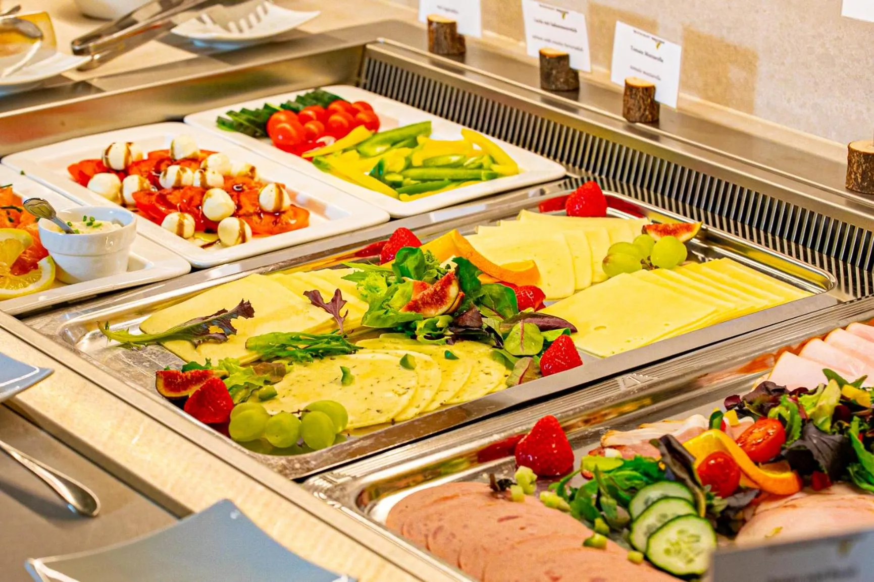 Breakfast in Hotel Birkenhof