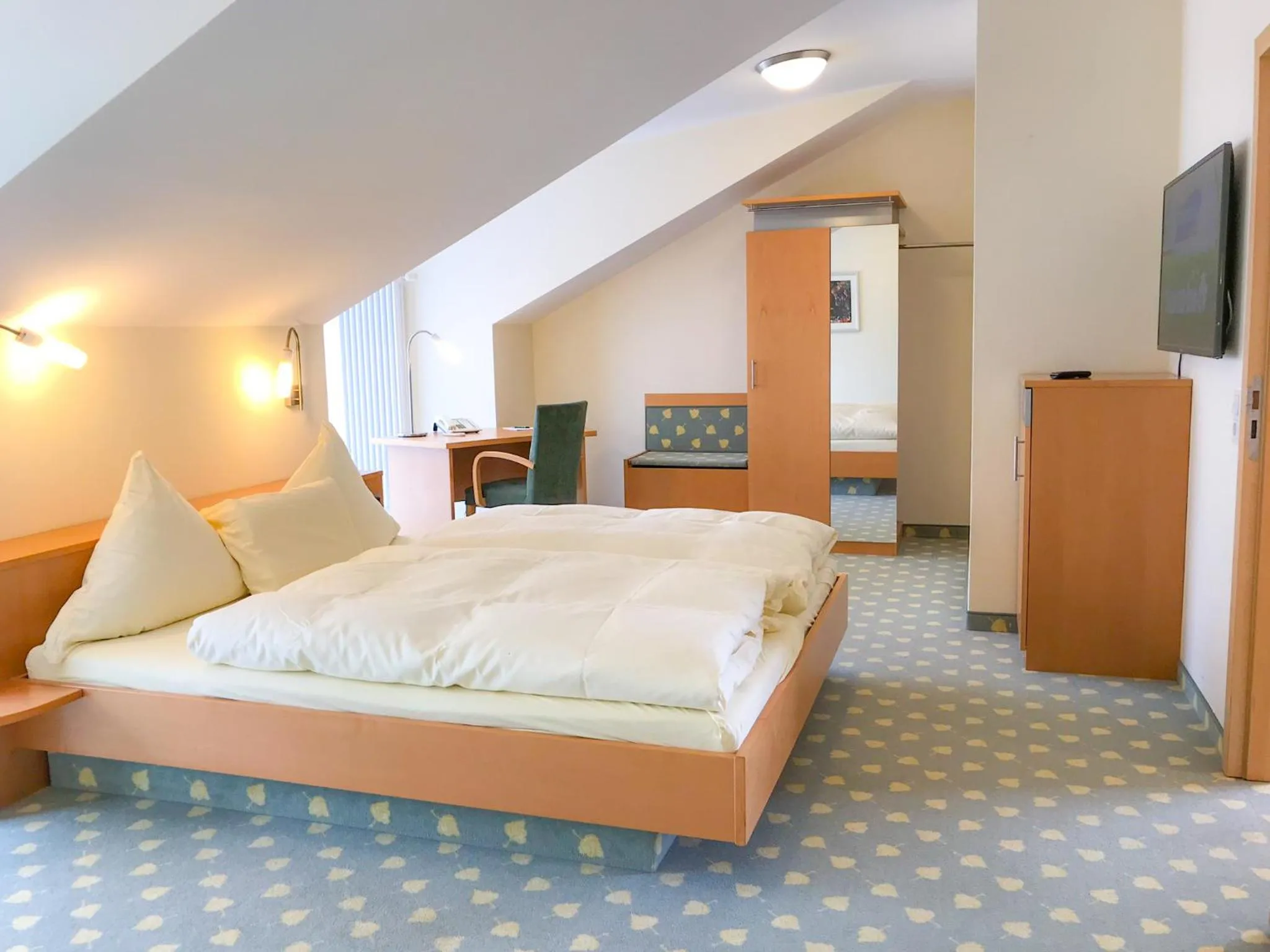 Bed in Hotel Birkenhof