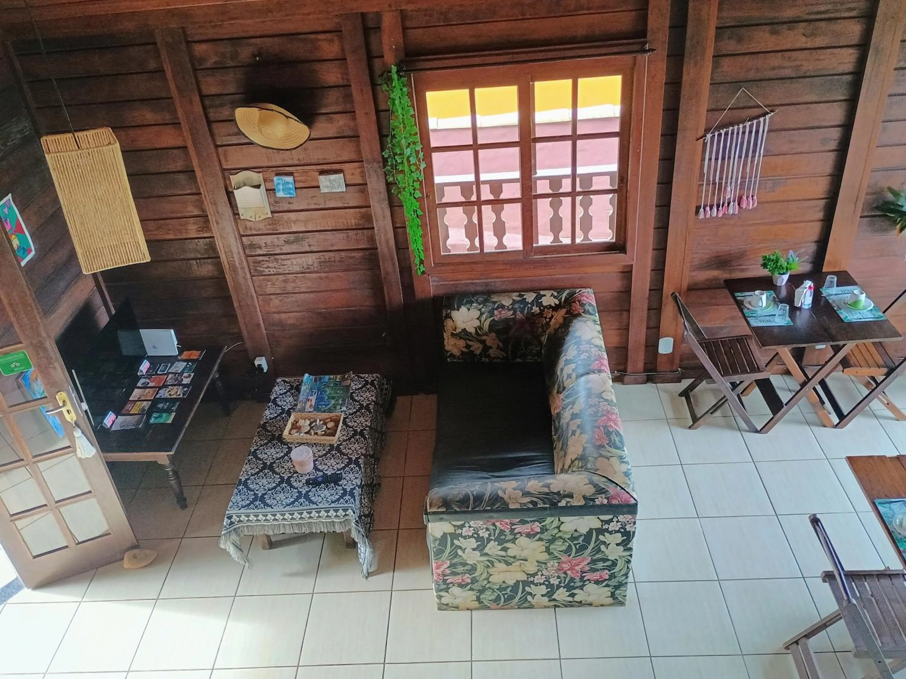 Living room in Namorada Brava Guest House