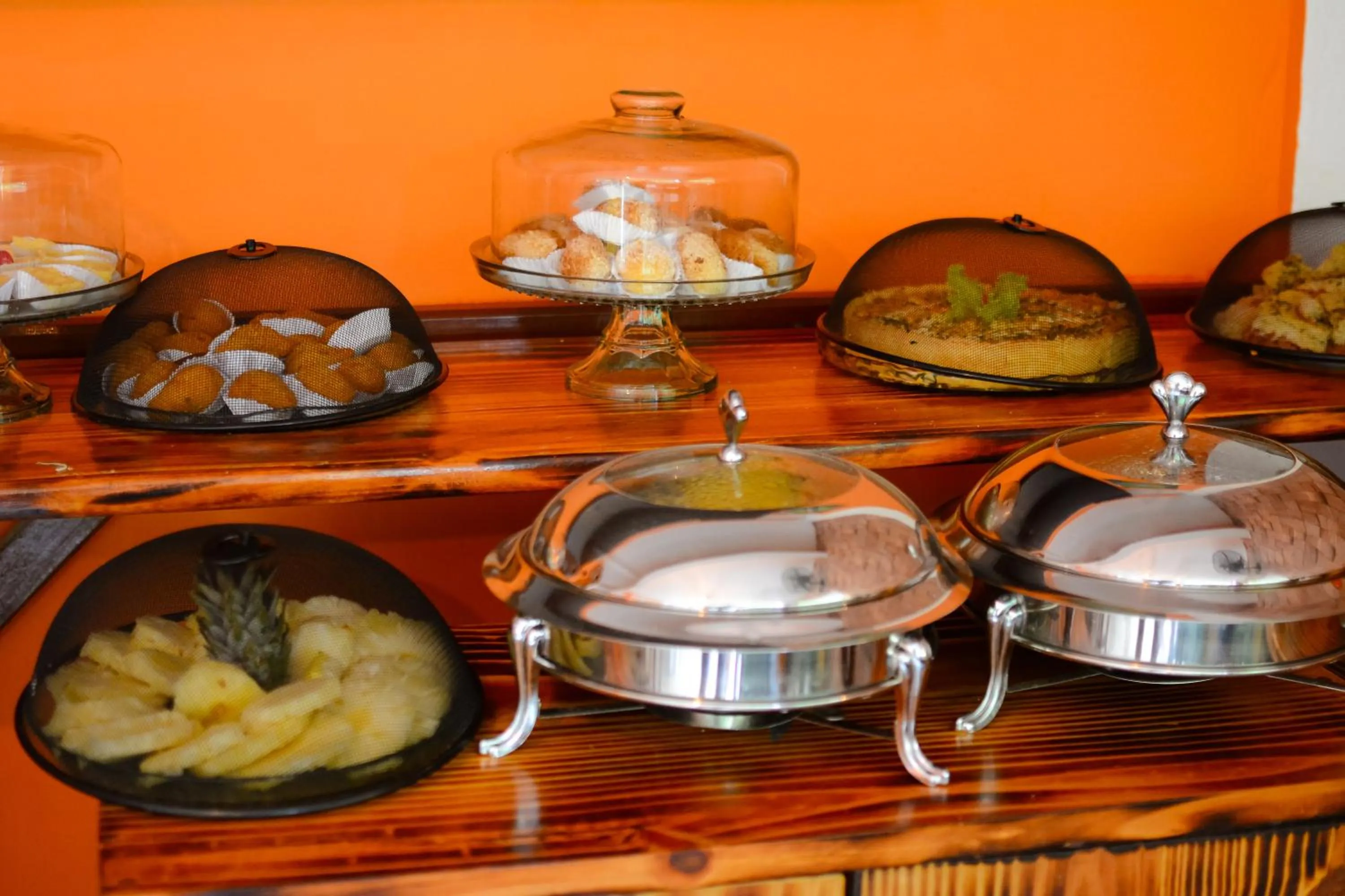 Restaurant/places to eat in Pousada e Restaurante Tia Lita