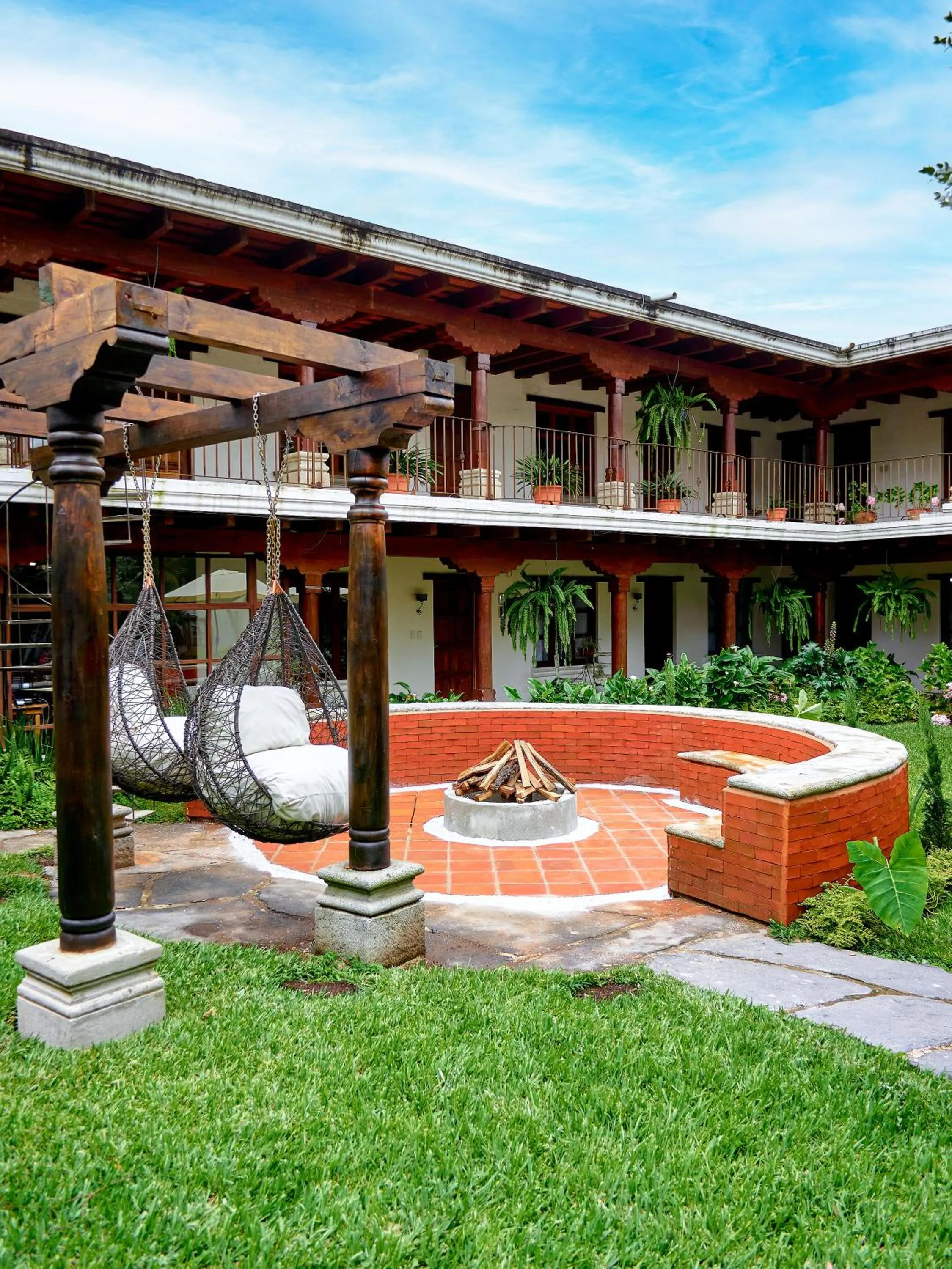 Property building in Hotel Cacique Real