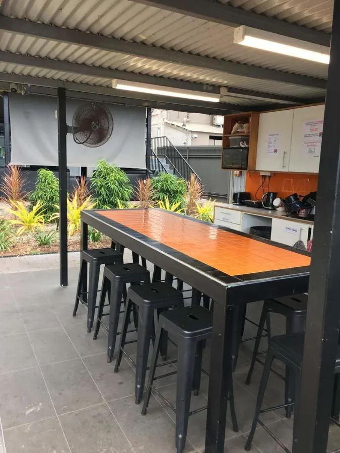 Lounge or bar in The Cozy Hostel - Motel