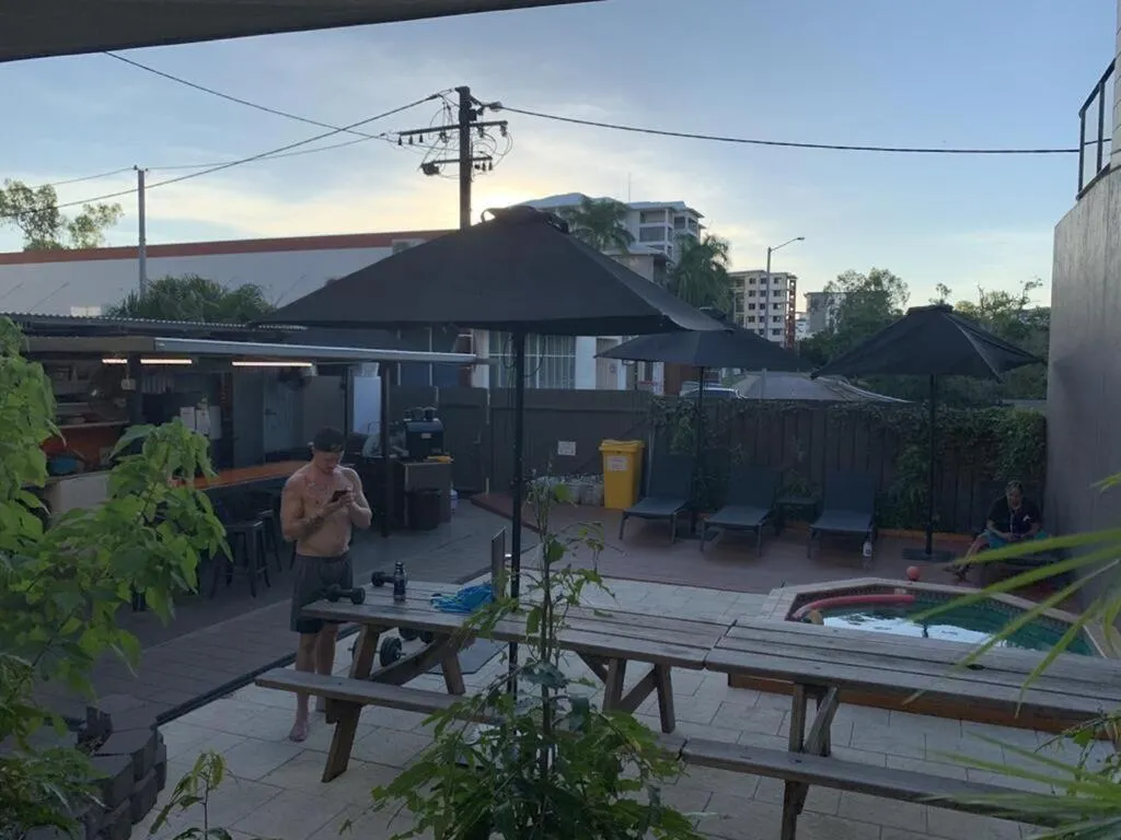 Patio in The Cozy Hostel - Motel