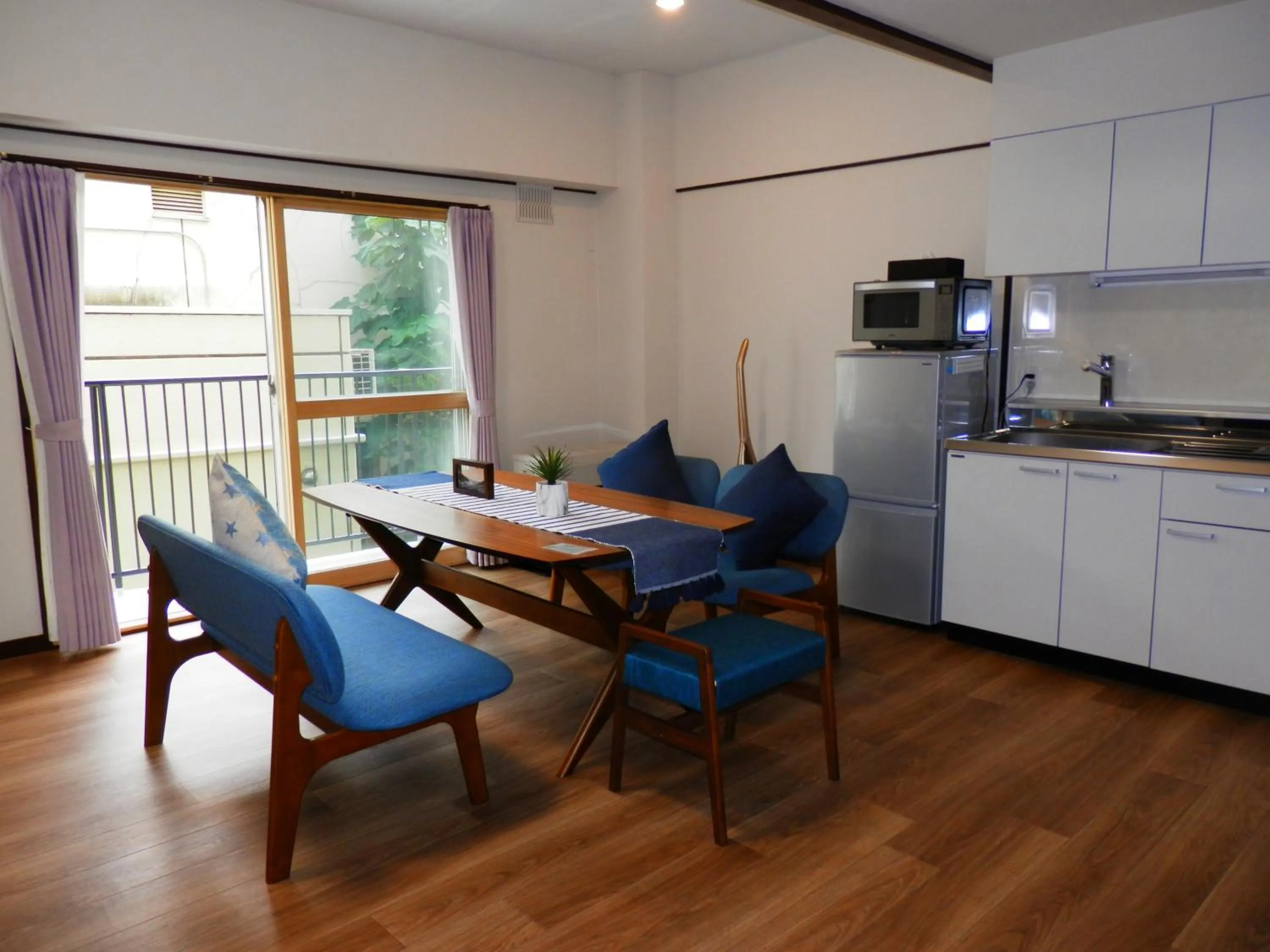 Kitchen or kitchenette in Maple Sumikawa #202