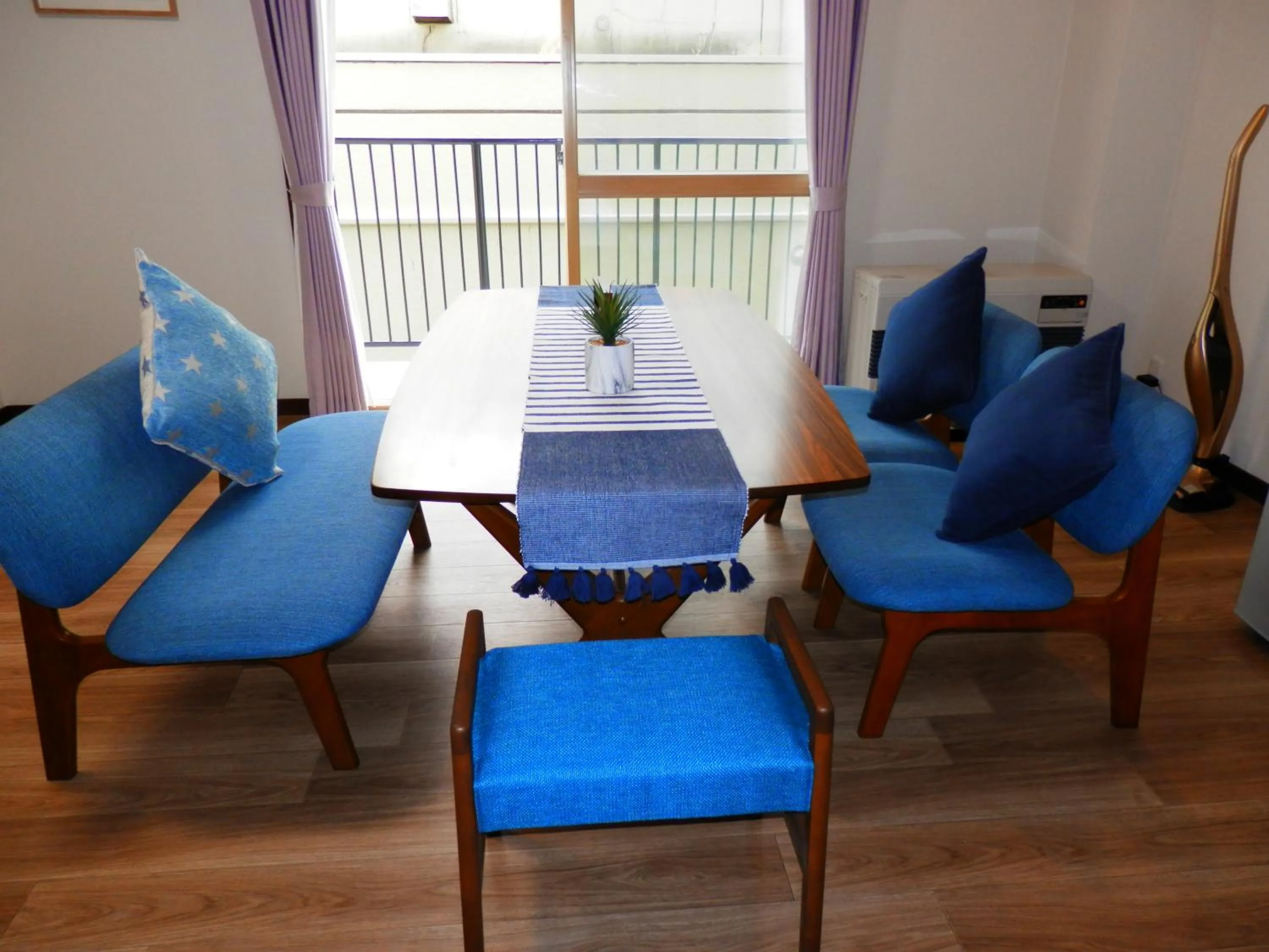 Dining area in Maple Sumikawa #202