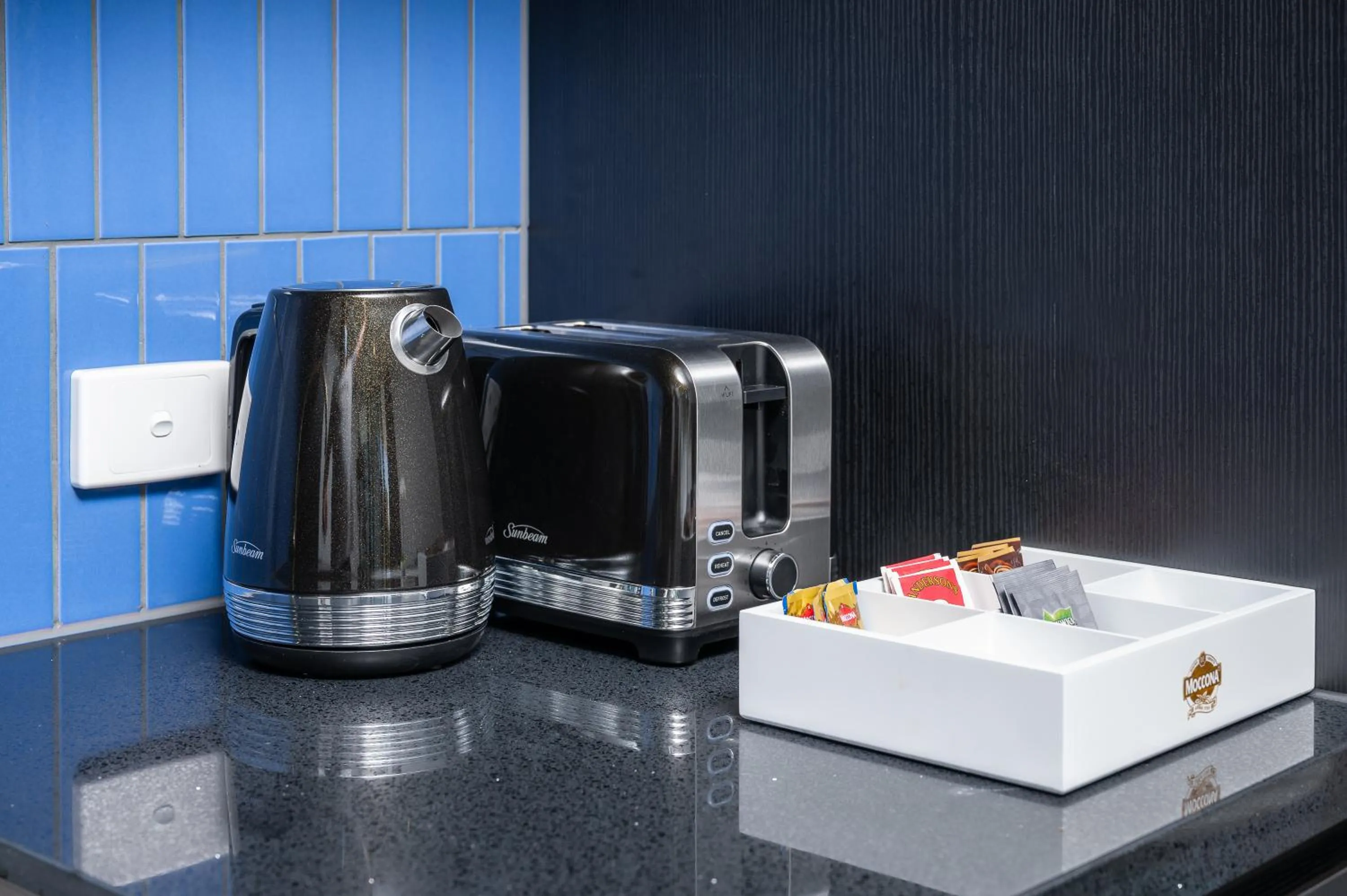 Kitchen or kitchenette in Oros Hotel and Apartments