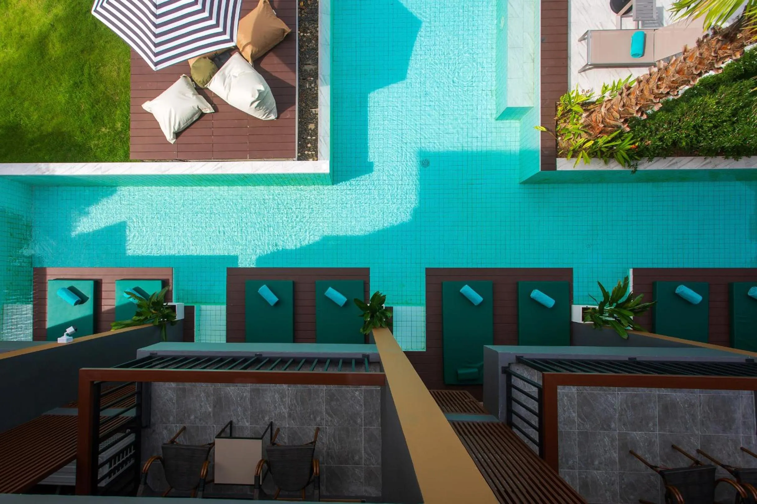 Day in The Canale Samui Resort