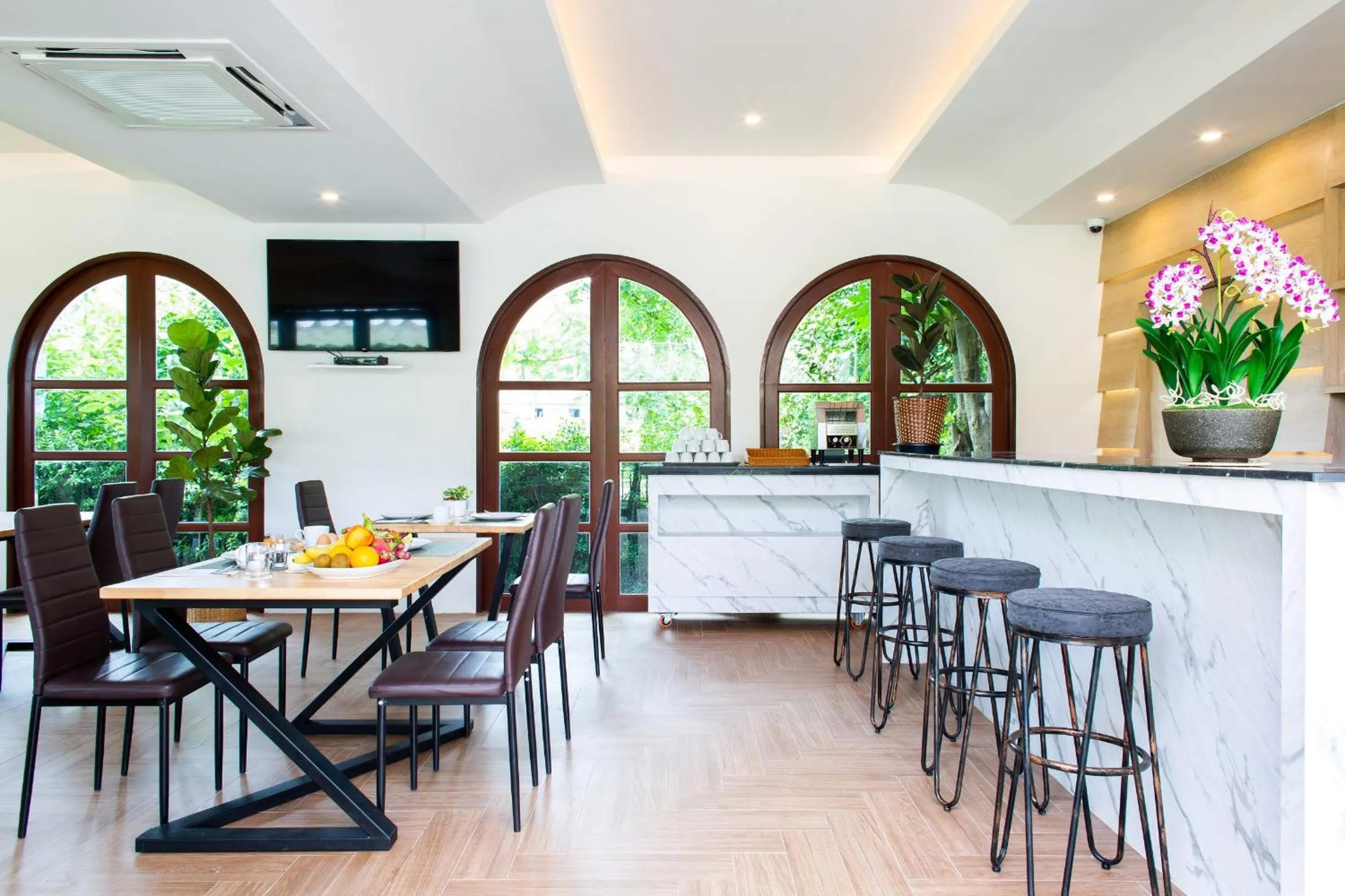 Restaurant/places to eat in The Canale Samui Resort