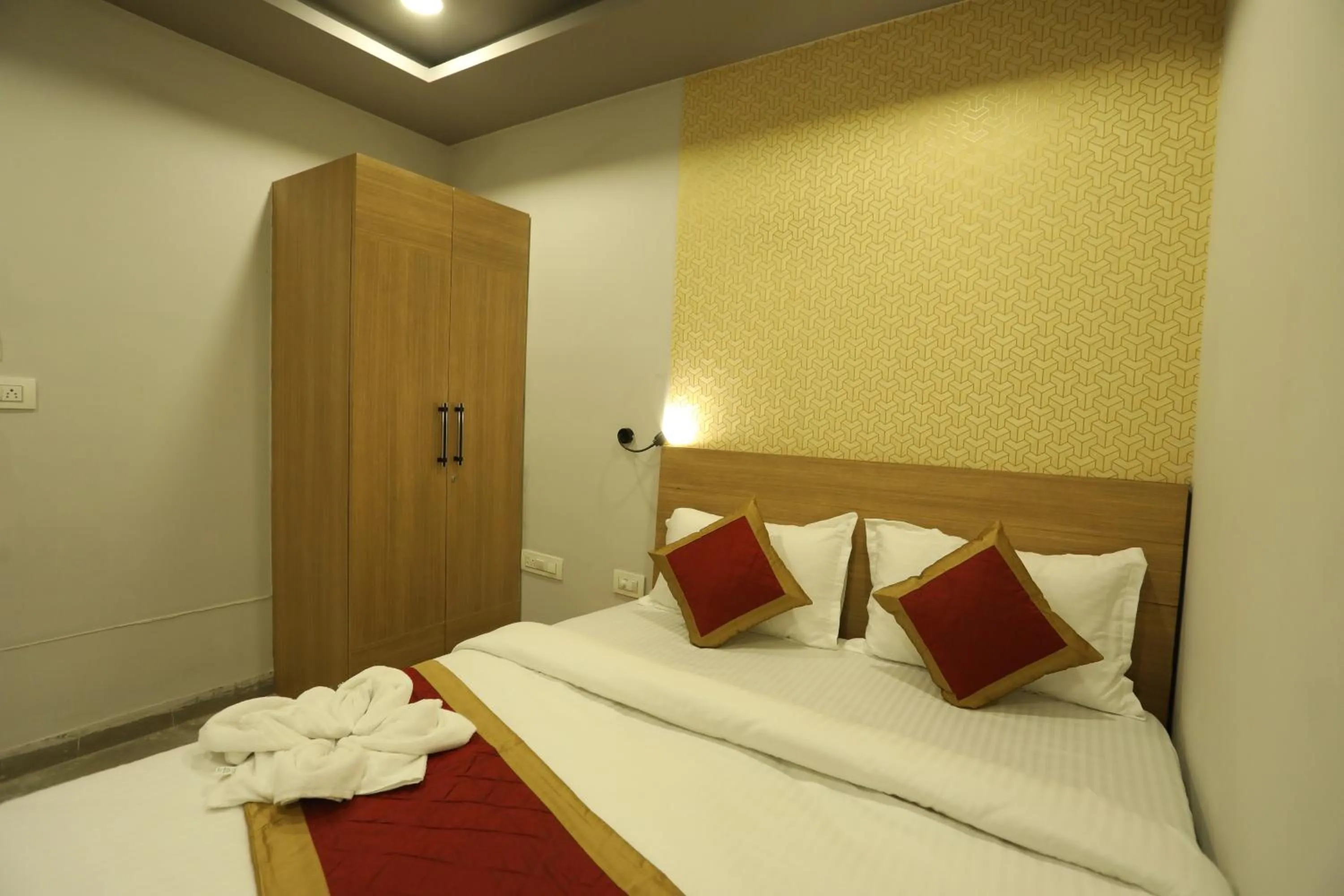 Bed in VIPs Hotel Olive