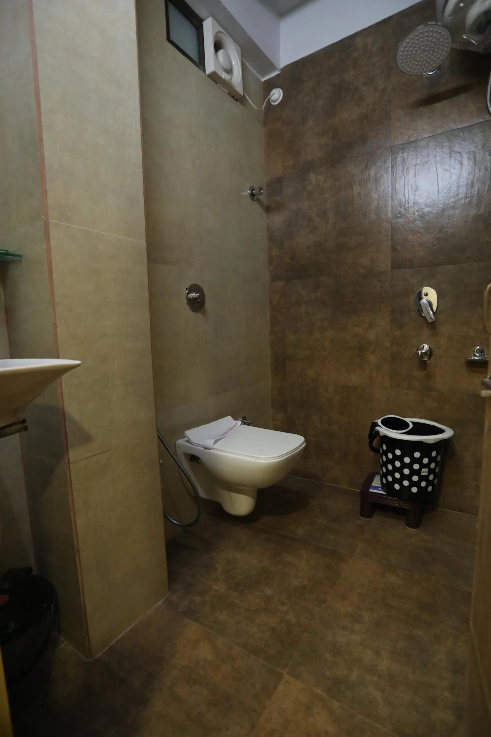 Bathroom in VIPs Hotel Olive