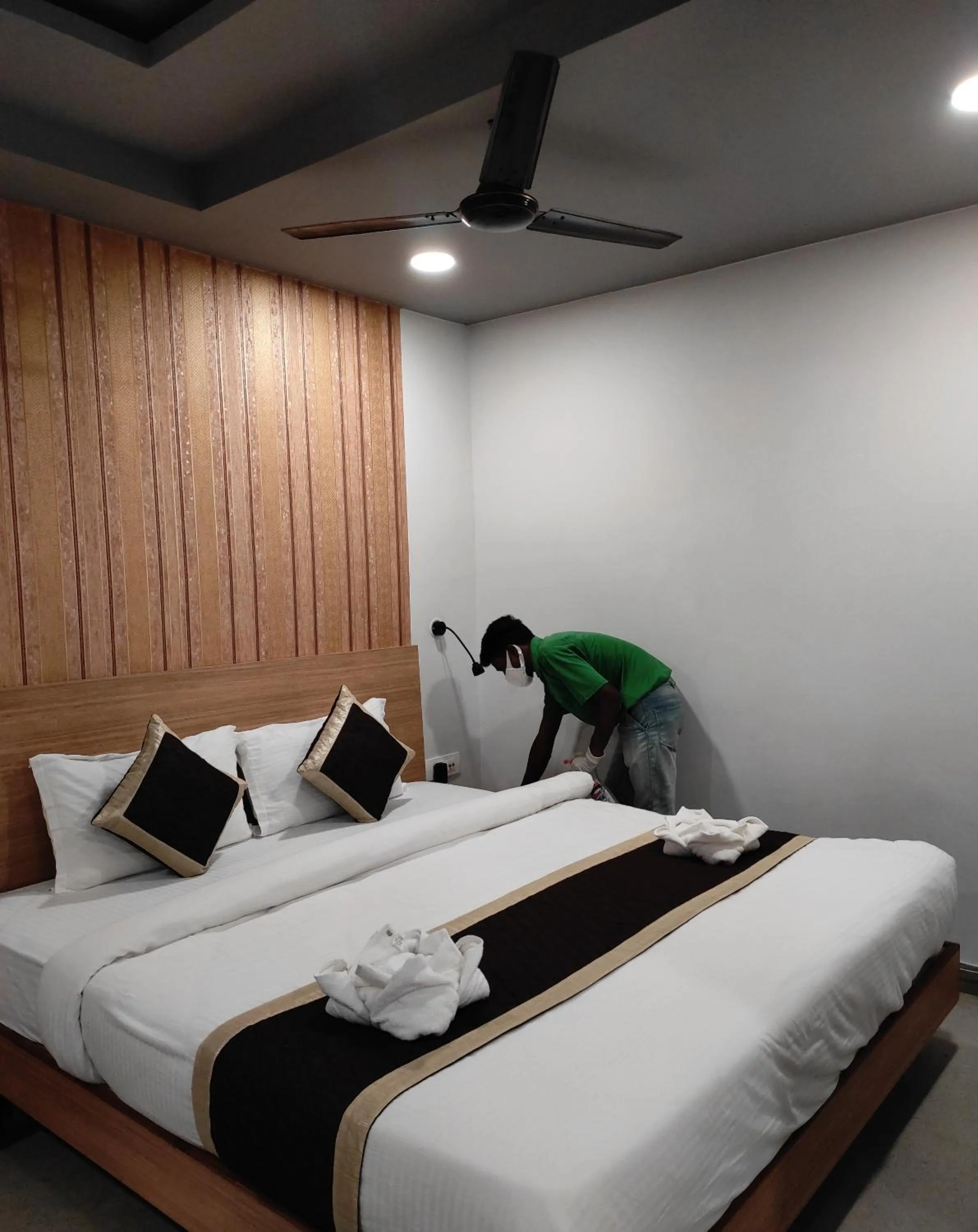 Bed in VIPs Hotel Olive