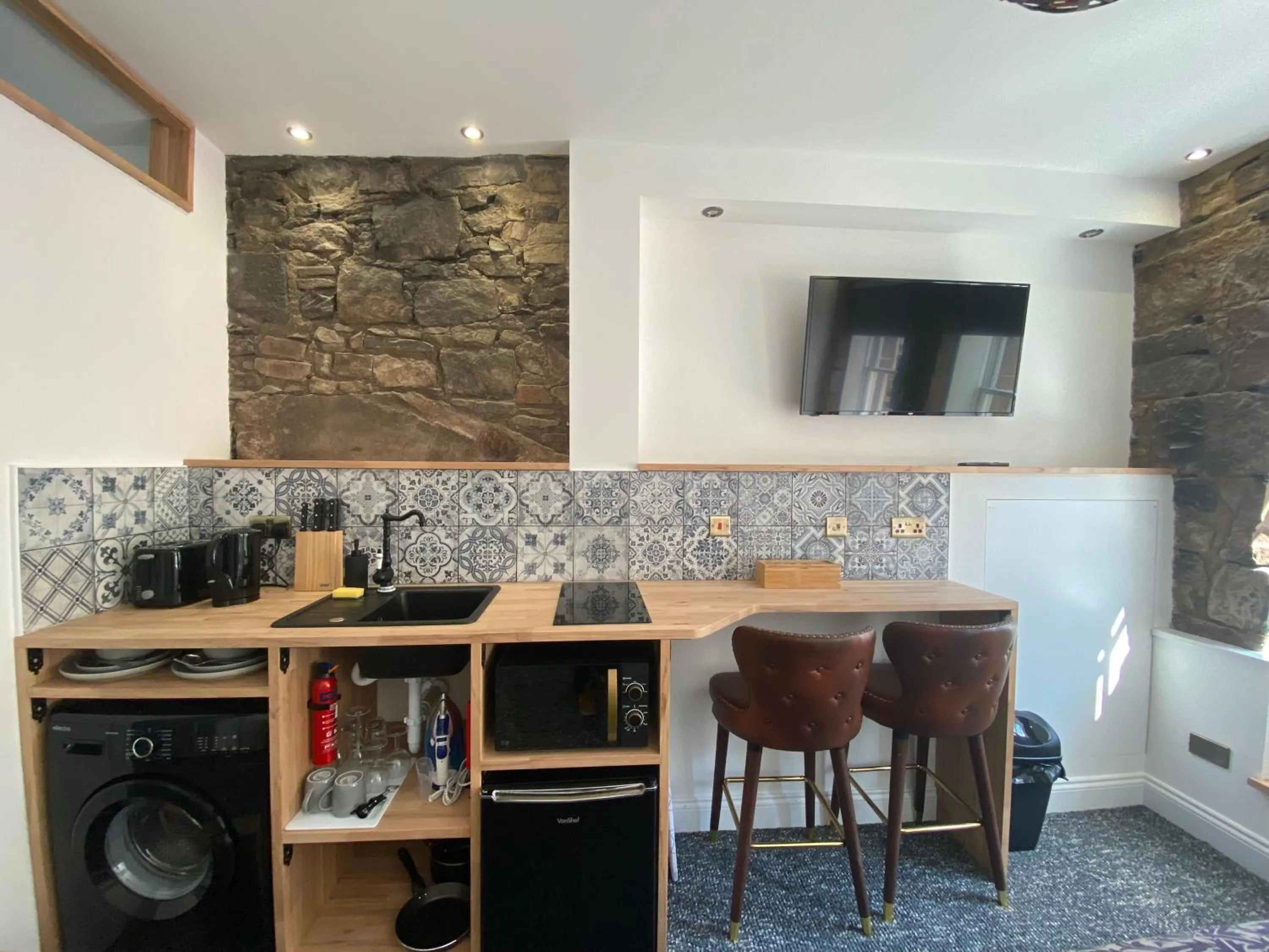 Dining area in Royal Mile Romance by Edinburgh Heritage Collection