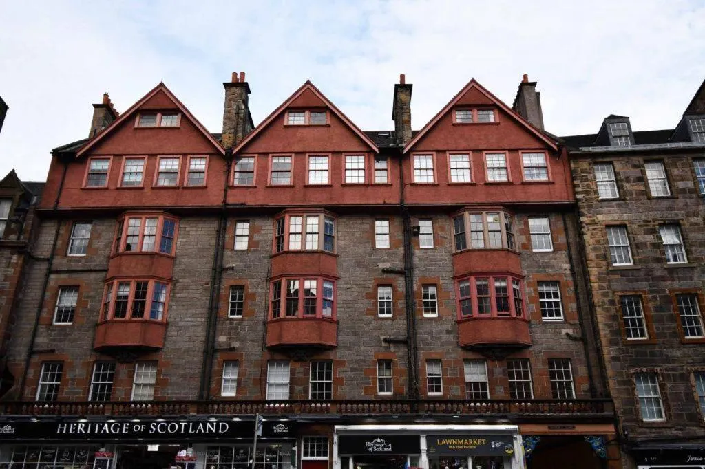 Property building in Royal Mile Romance by Edinburgh Heritage Collection