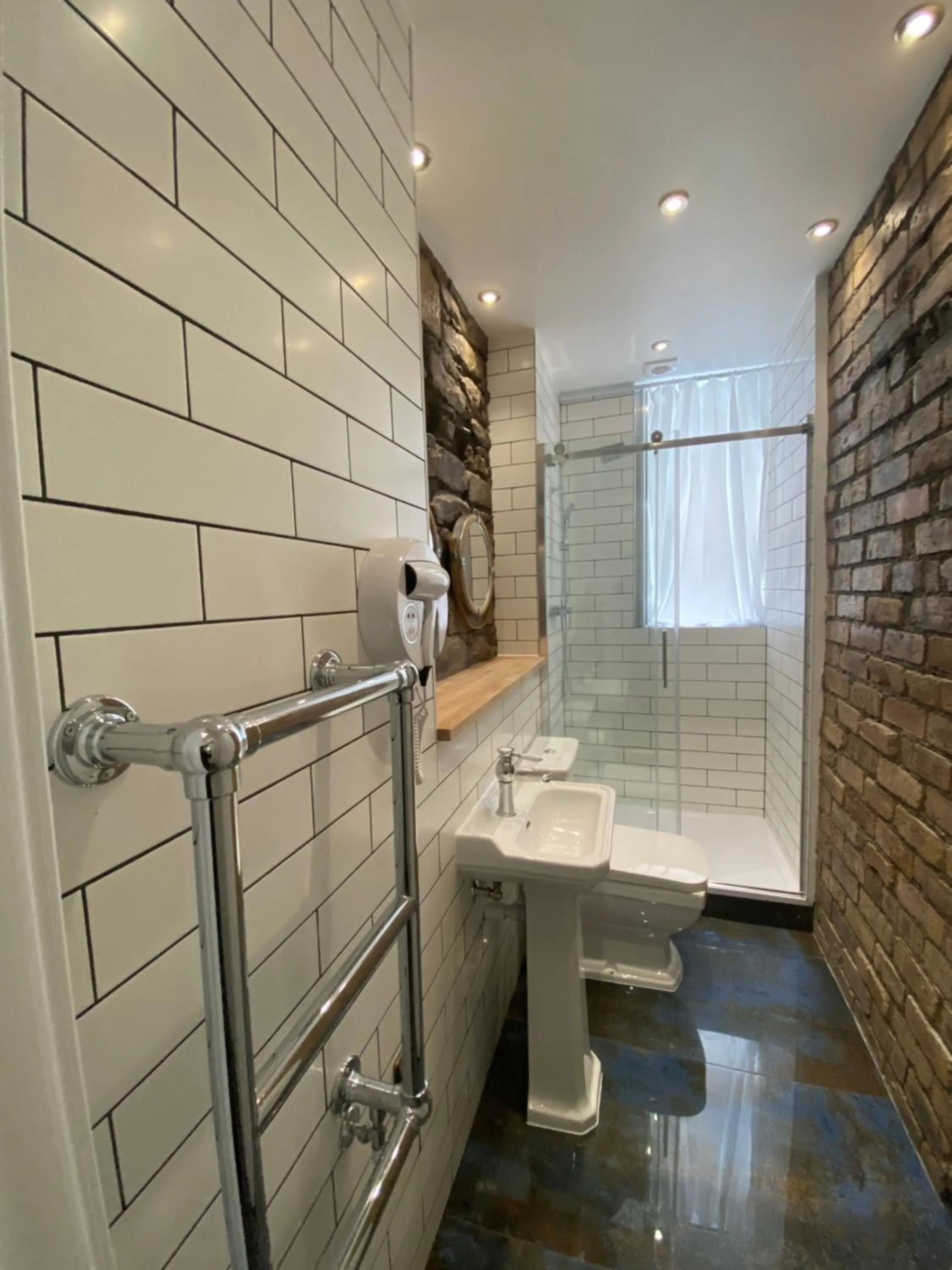 Bathroom in Royal Mile Romance by Edinburgh Heritage Collection