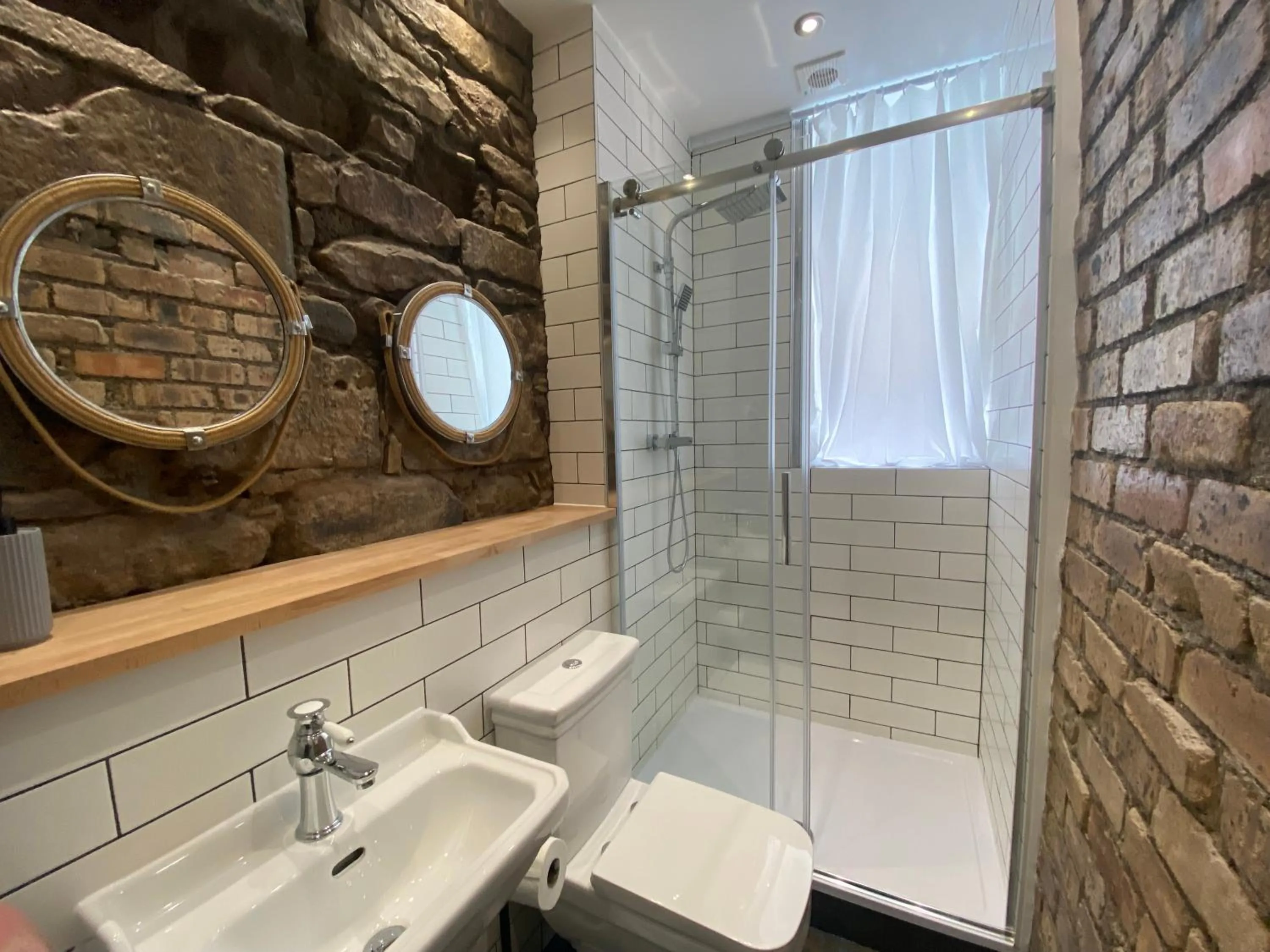 Bathroom in Royal Mile Romance by Edinburgh Heritage Collection