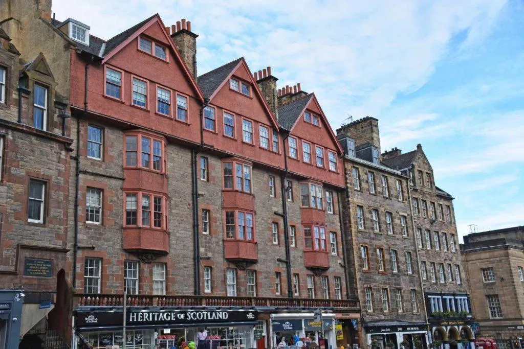 Property building in Royal Mile Romance by Edinburgh Heritage Collection