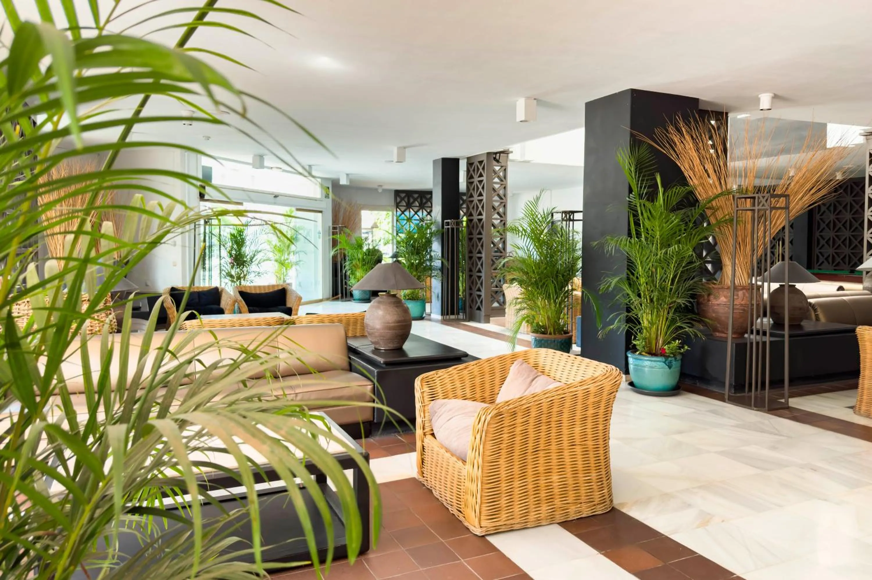 Lobby or reception in Apartamentos Parque del Sol